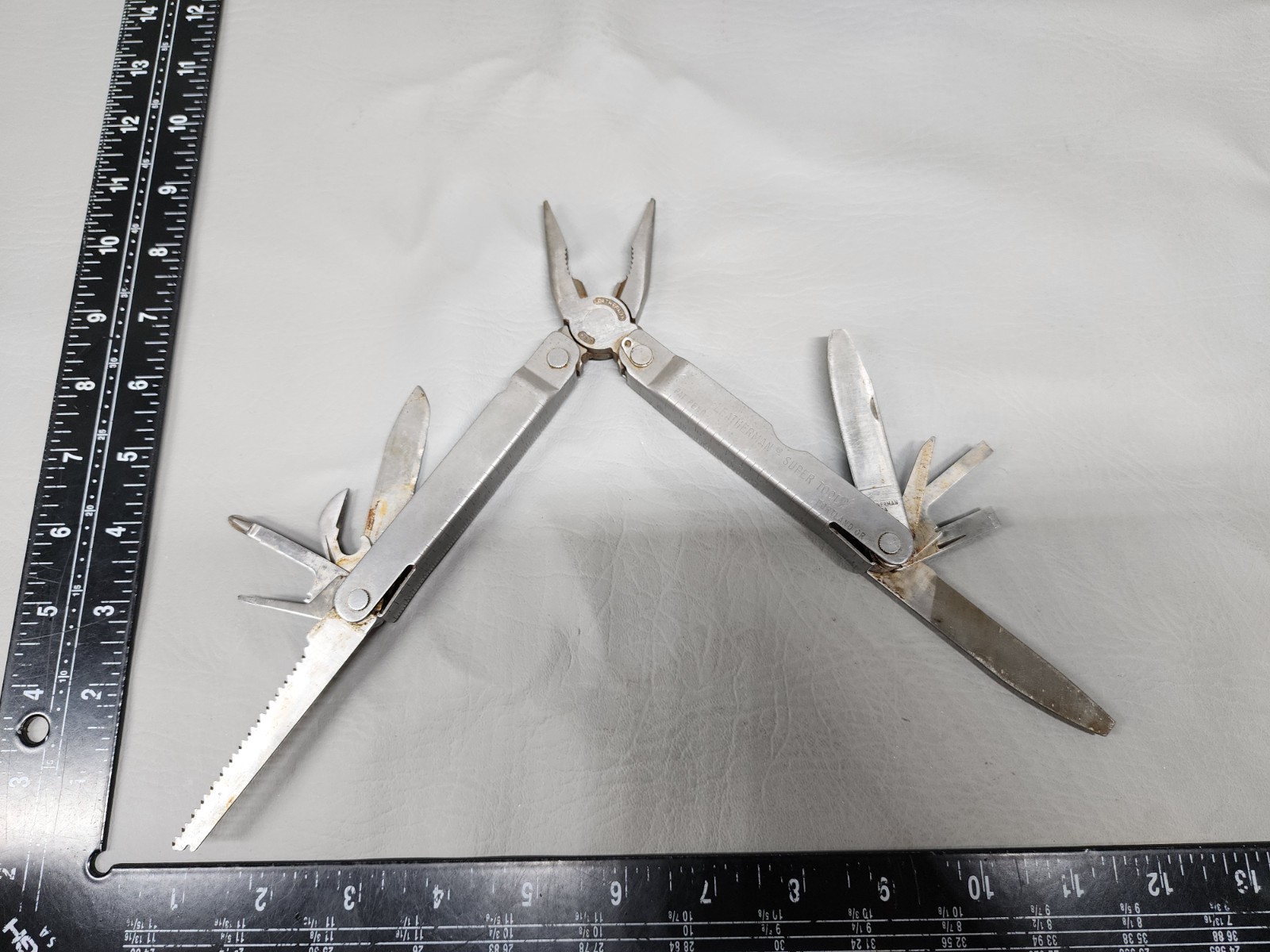 Leatherman Super Tool Original Multi-Tool Pliers Knife