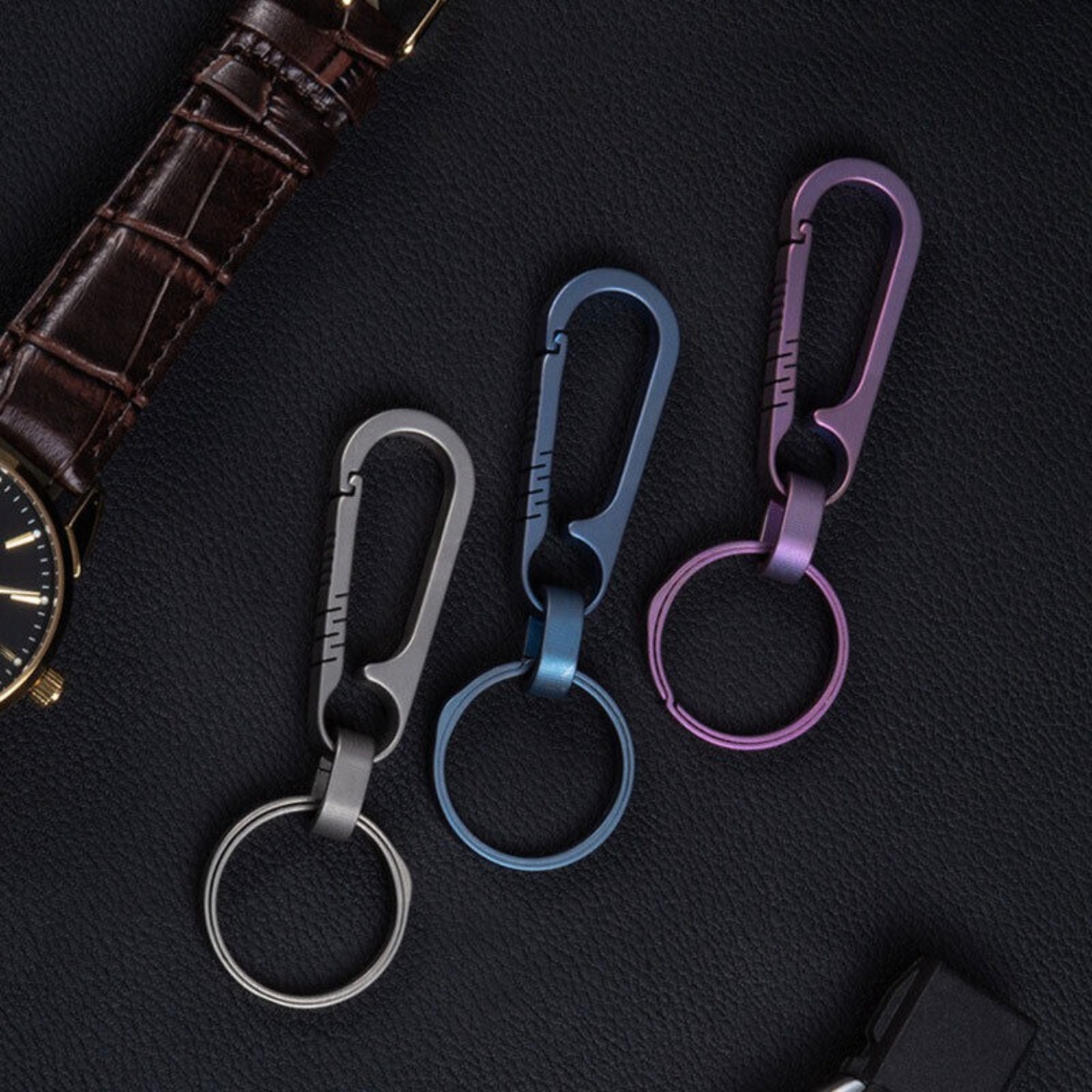 1PC Titanium Alloy Keychain Carabiner Backpack Hanging Buckle Outdoor EDC Tool