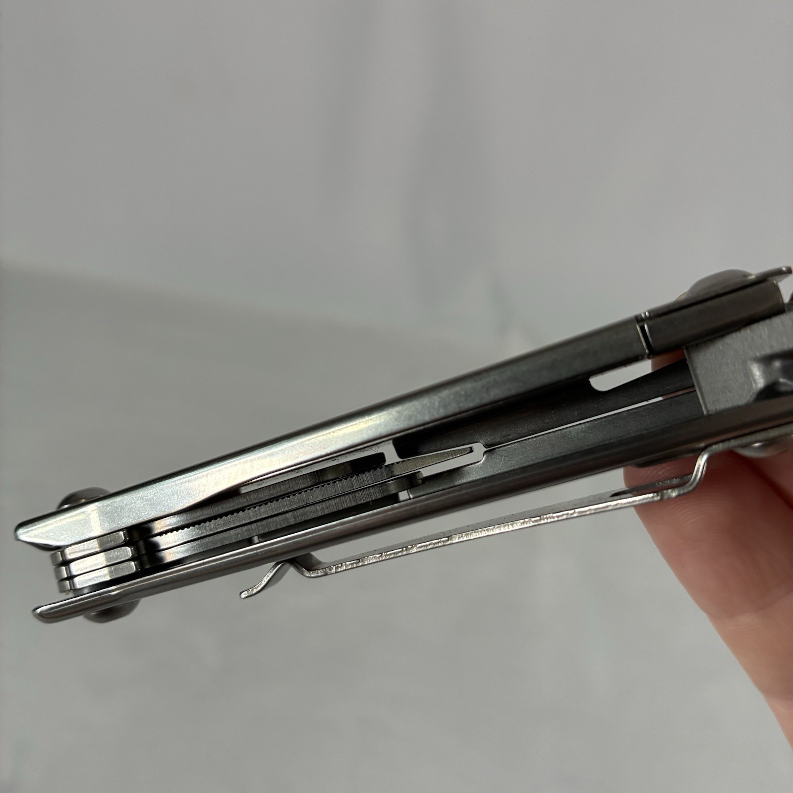Leatherman Rev Stainless Steel 14-Tool Multi-Tool Pocket Knife w/ Pocket Clip