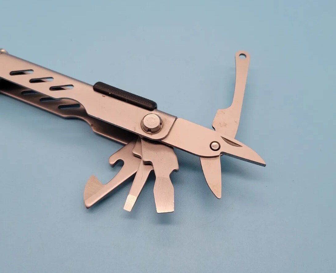 Gerber MP400 Multi Tool Multi-Plier Compact Sport – Silver Pliers Knife USA