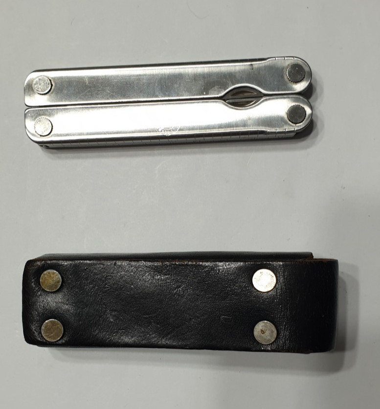 🔥 Leatherman OG Original Pocket Survival Tool PST Retired Multitool Very Rare