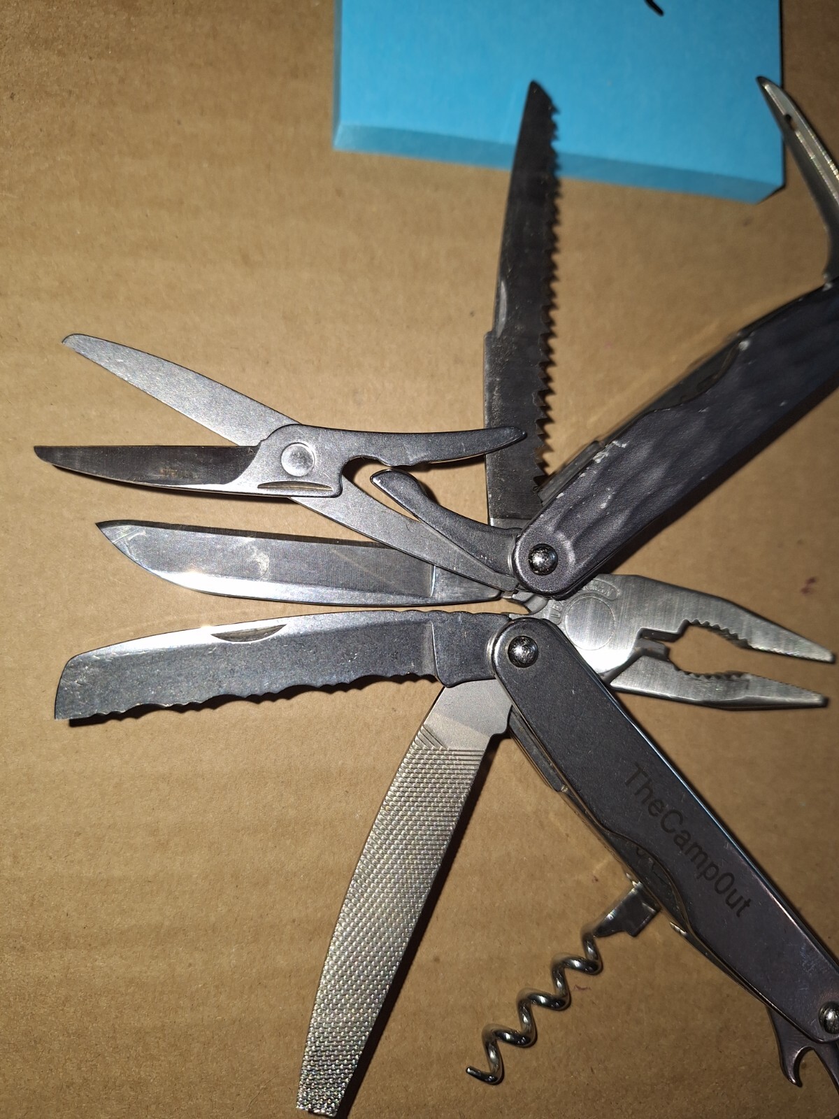 1 Leatherman Grey XE6 JUICE Multi Tool FISHING NICE LOT A15