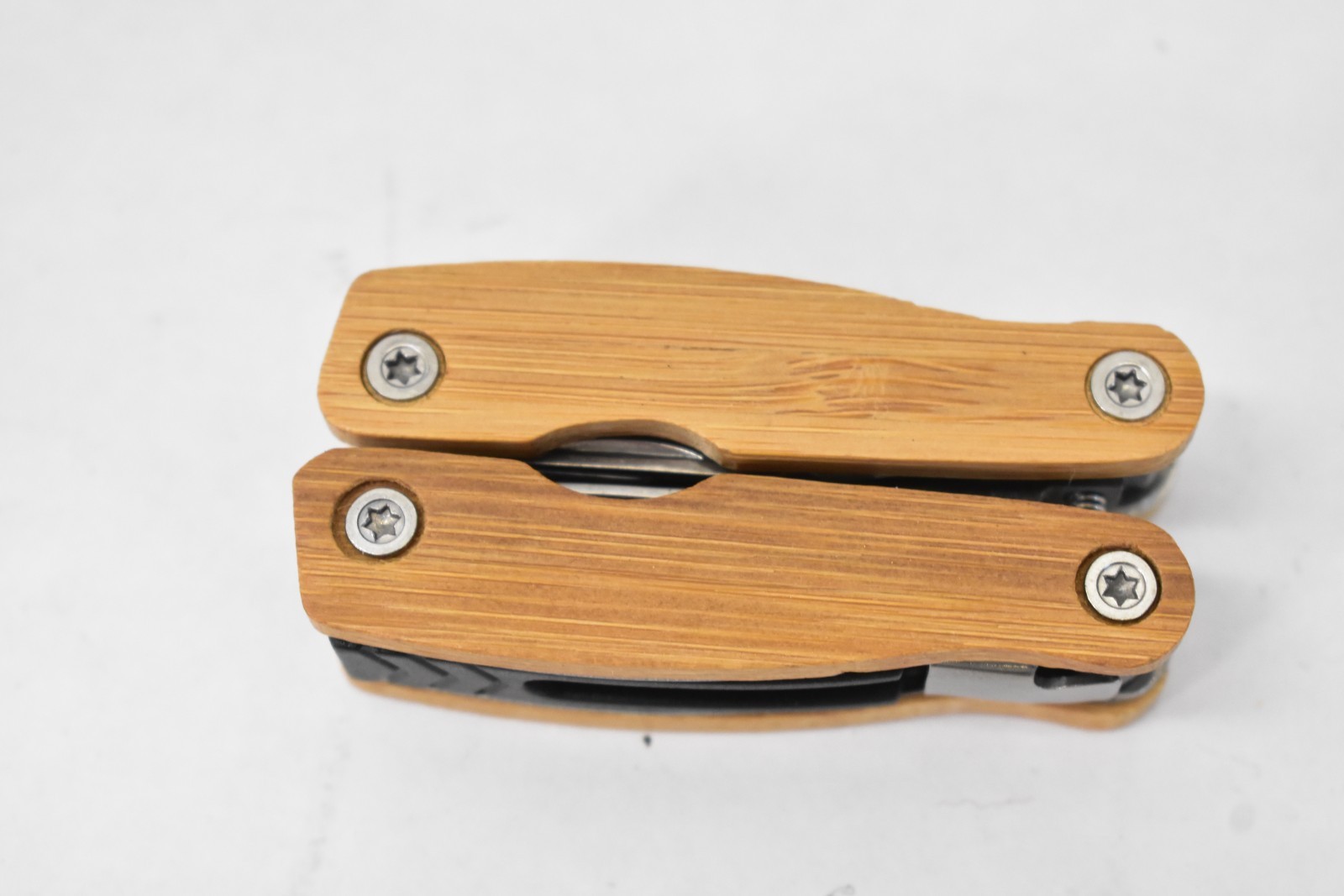 The Timber Tool Bamboo Multi Tool 12 In 1 Wire Cutter Screwdriver BRANDED