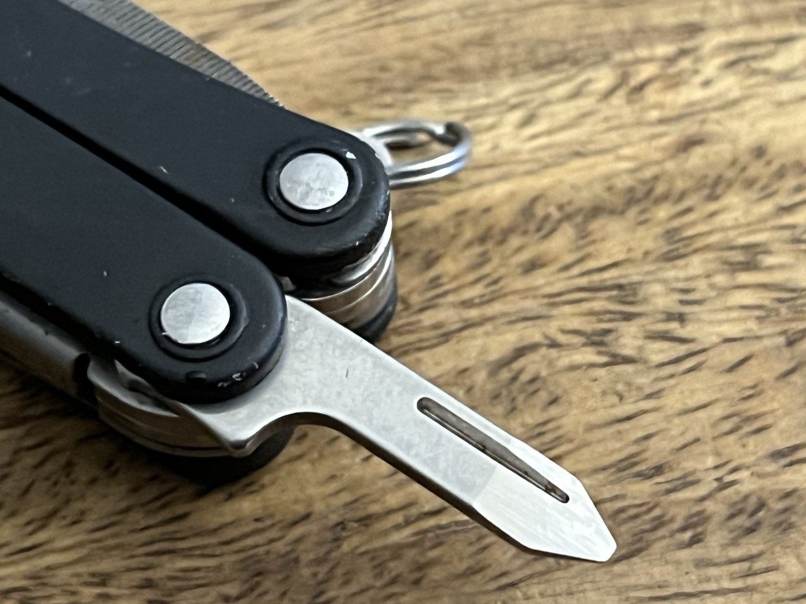 RETIRED Leatherman Squirt PS4 MultiTool Black DISCONTINUED SUPER NICE!