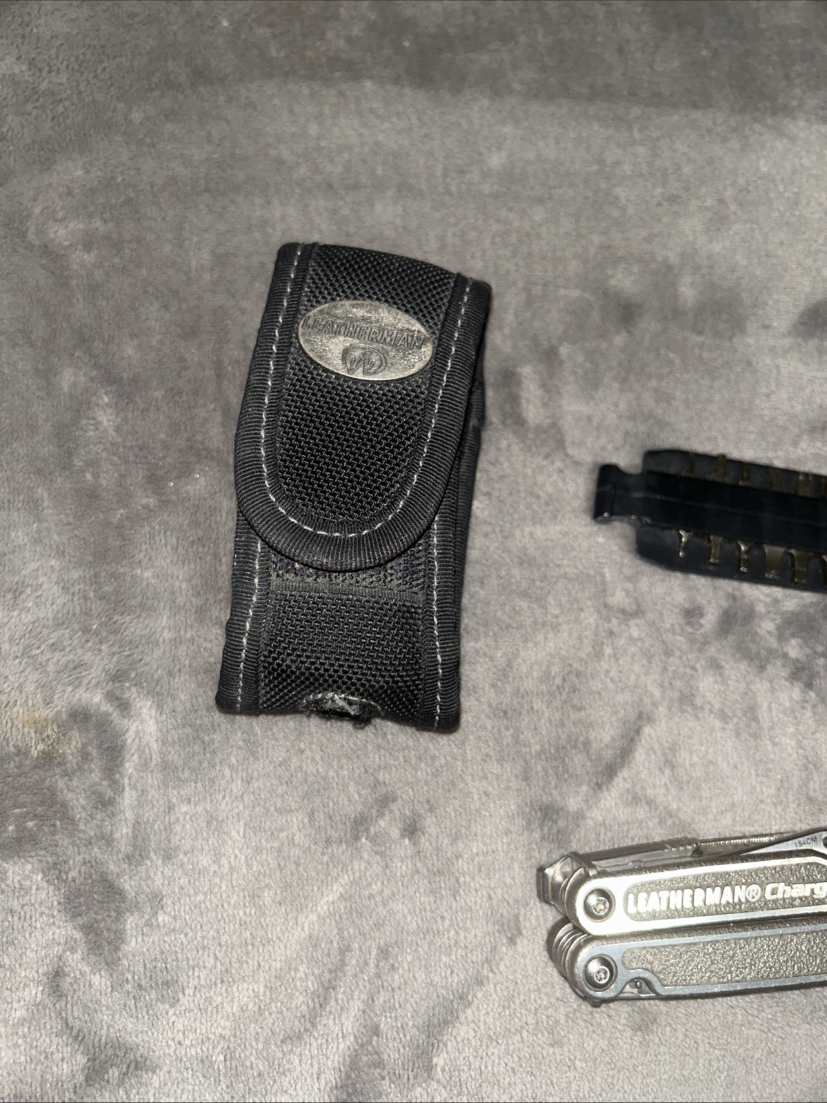 Leatherman Charge Multi-Tool w/ Sheath 7 Double Bits 154 CM Very Good Cond.
