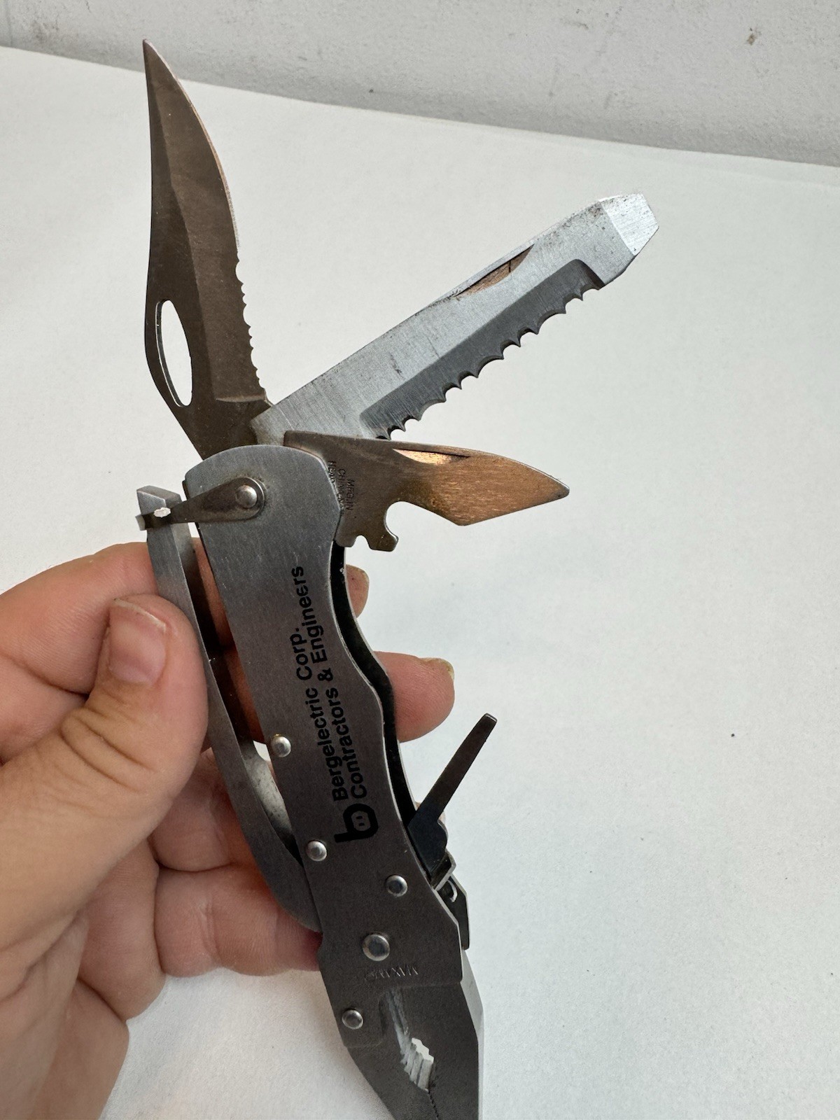 Maxam 14 in 1 Pocket Multi Tool Stainless Steel Heavy Duty (FVS026069)