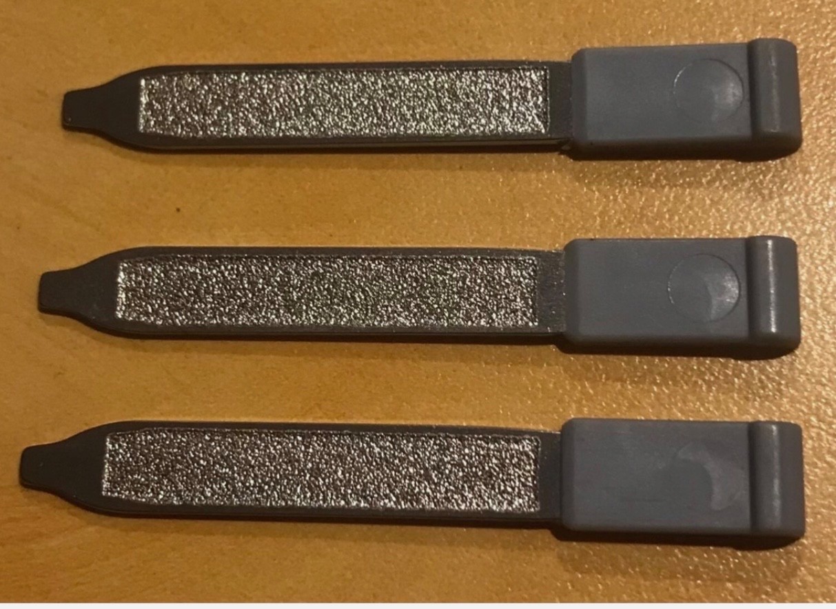 VICTORINOX SWISS CARD PARTS: FILE WITH SCREWDRIVER TIP ONLY: LOT OF 3