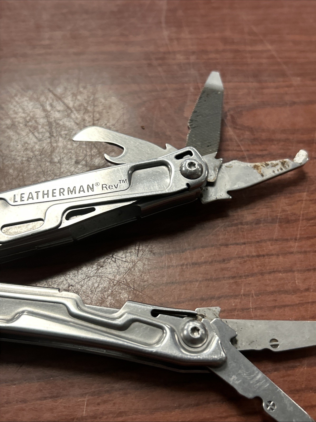 Leatherman Rev 3.8″ Multi-Tool, Stainless