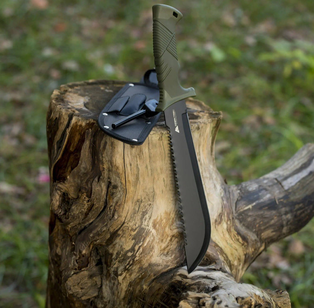 🔥NEW SEALED🔥 Ozark Trail 10″ Machete with Saw Teeth, Fire Starter, Model 5031