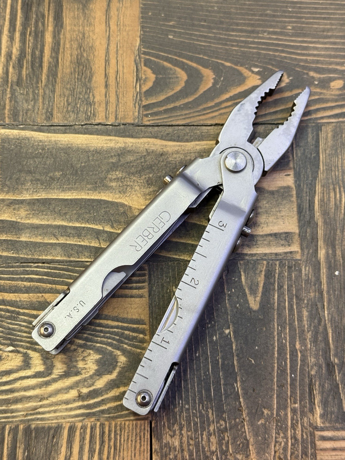 Gerber USA MP400 Blunt Nose Multitool Pliers Knife File Vintage Used