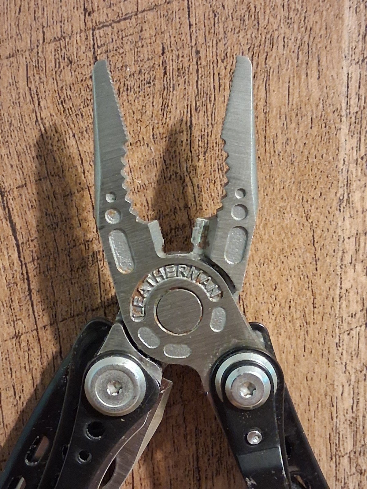 Leatherman Skeletool CX Black 7-in-1 Multi-Tool, Great Condition FAST SHIPPING