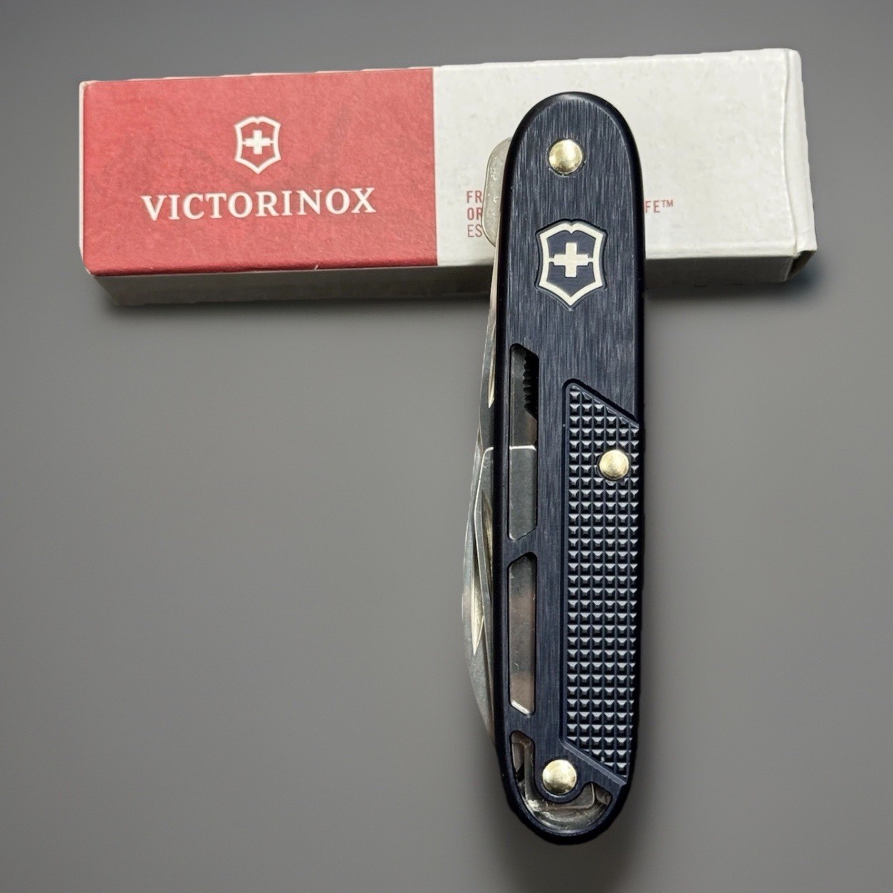 Victorinox Synergy Blue 93mm Refined Alox Scales Swiss Army Knife w/ Pocket Clip