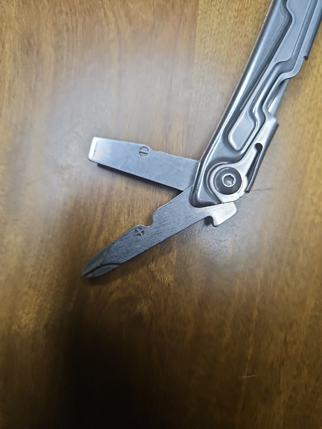 Leatherman Rev Multi-Tool Knife Plier Nylon Case