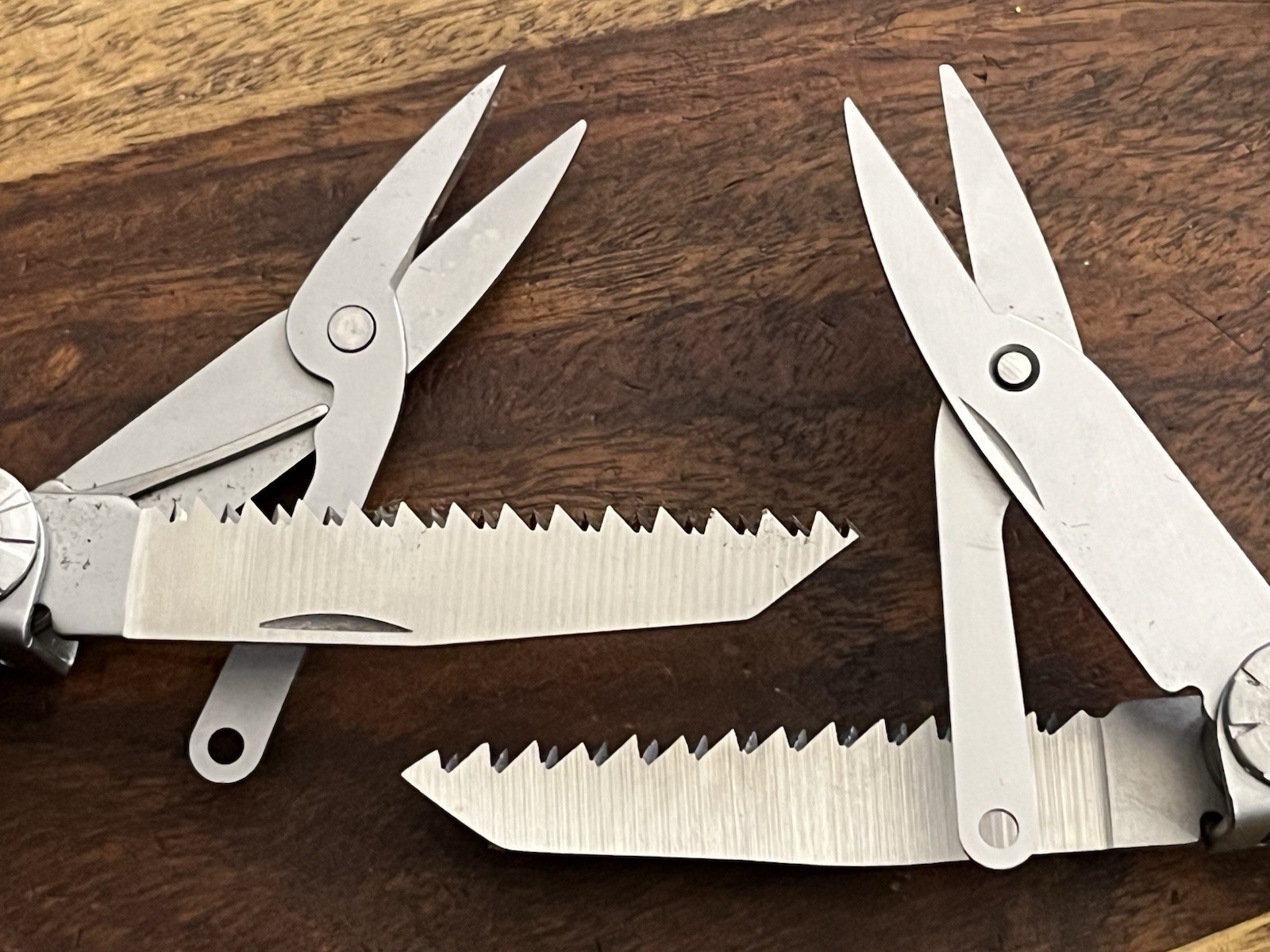Gerber Multi Tool DIESEL SUPER Nice! w/Gerber Sheath TSA Confiscated (Lot Of 2)