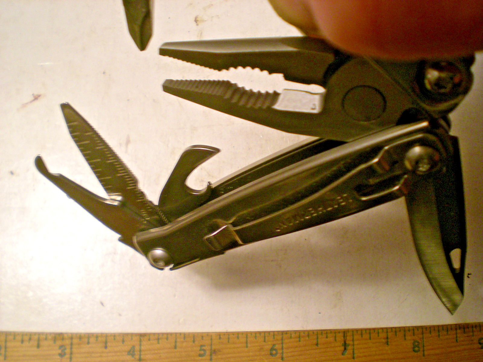 Leatherman Rev Multi Tool