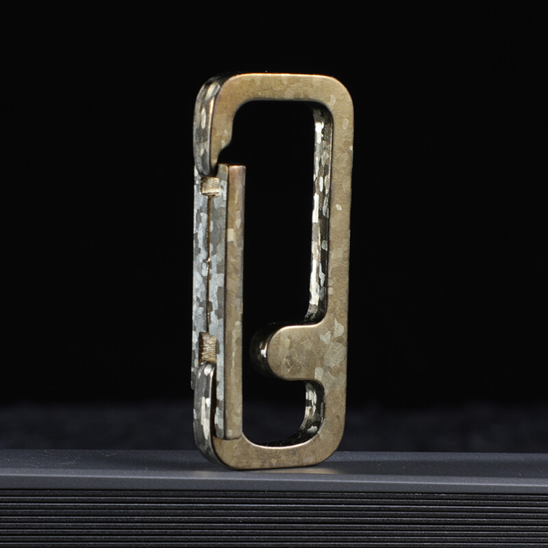 1PC EDC Titanium Carabiner Keychain Clip Car Key Chain Key Ring Holder Organizer