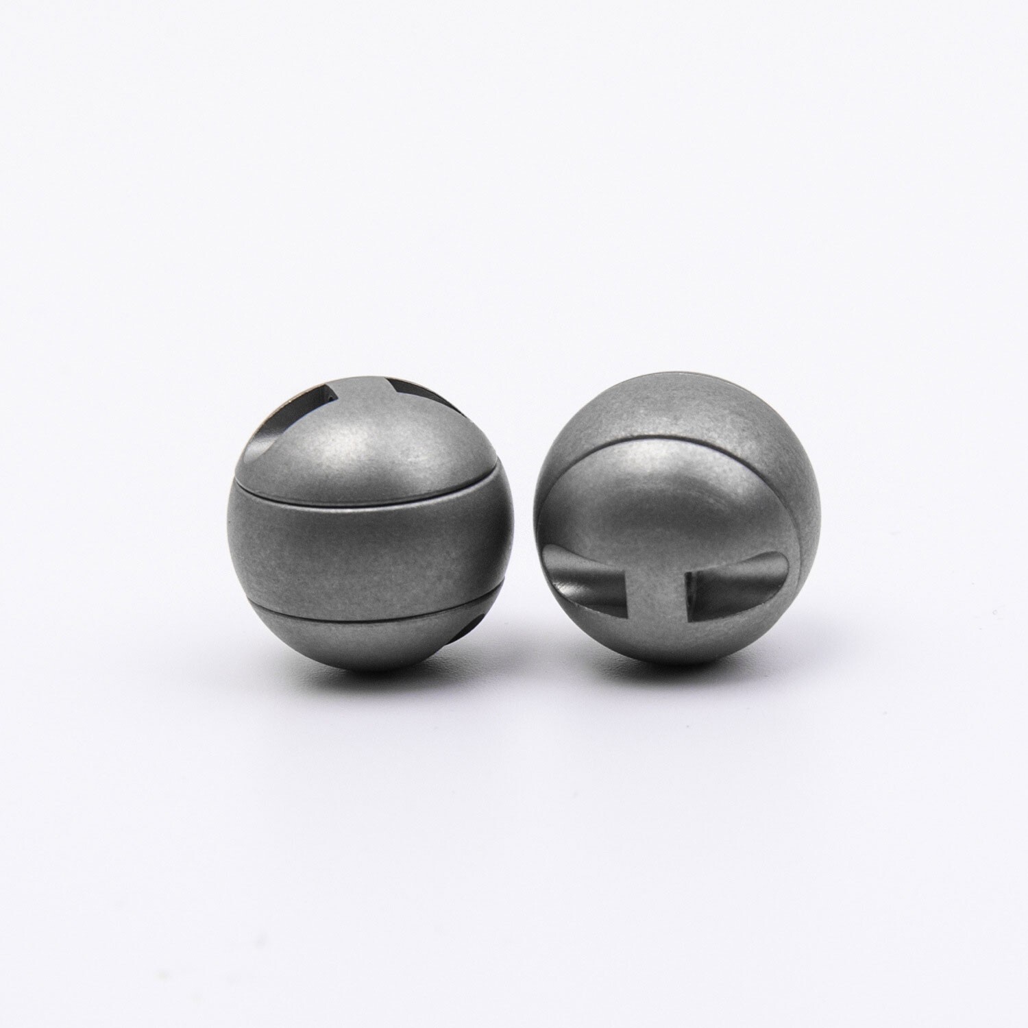 360 Degree Rotation EDC Titanium Gimbal Ring Portable Double Keychain Pendant