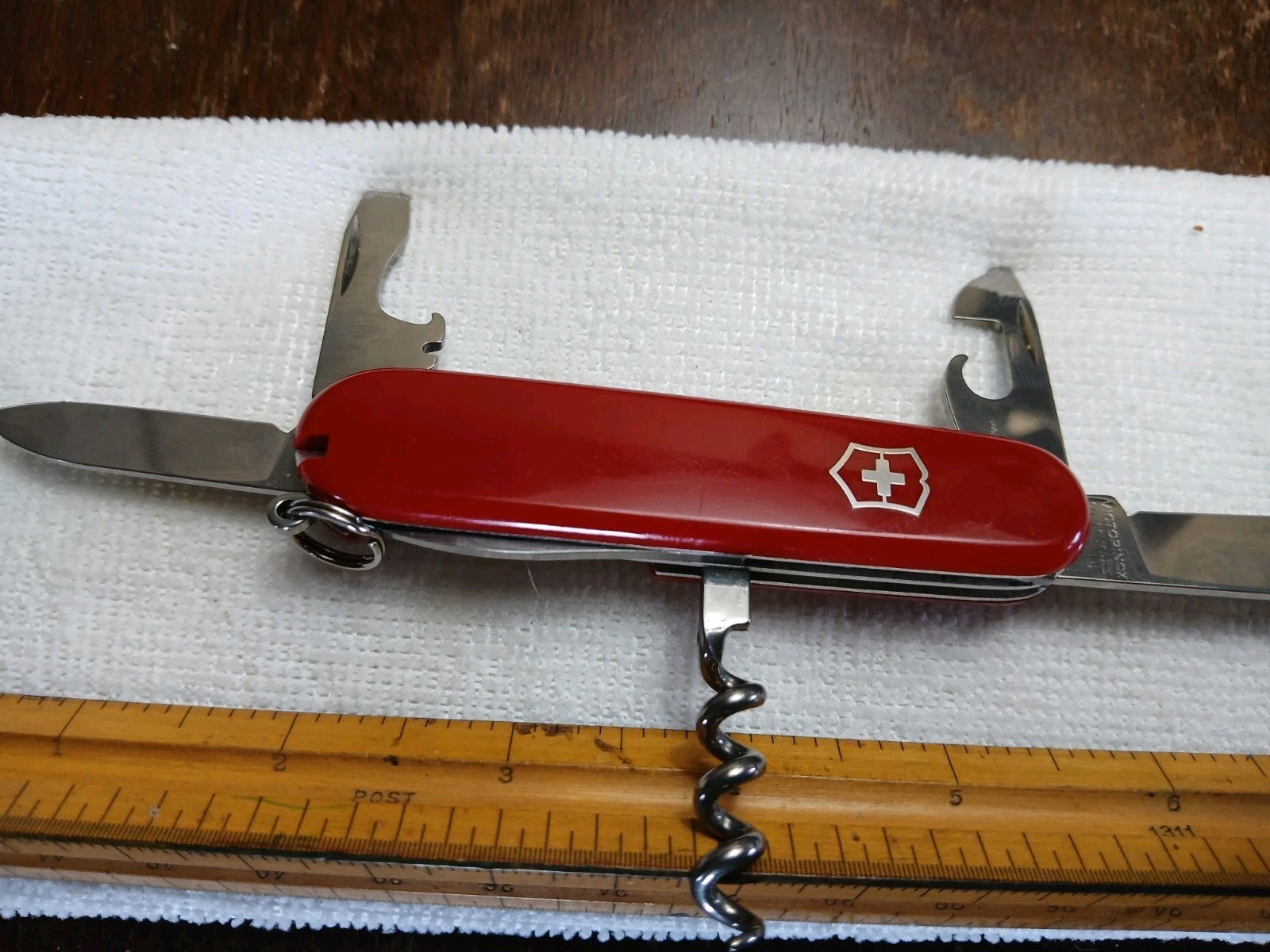 Victorinox Swiss Army Knife Red 6-Tool Multi-Tool Keyring Corkscrew Openers