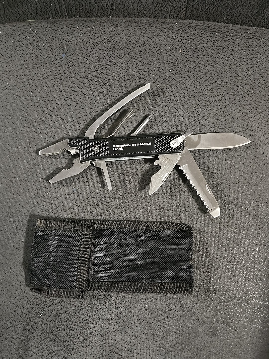 Portable Outdoor Survival Multi Stainless Steel Tool Including Sheath