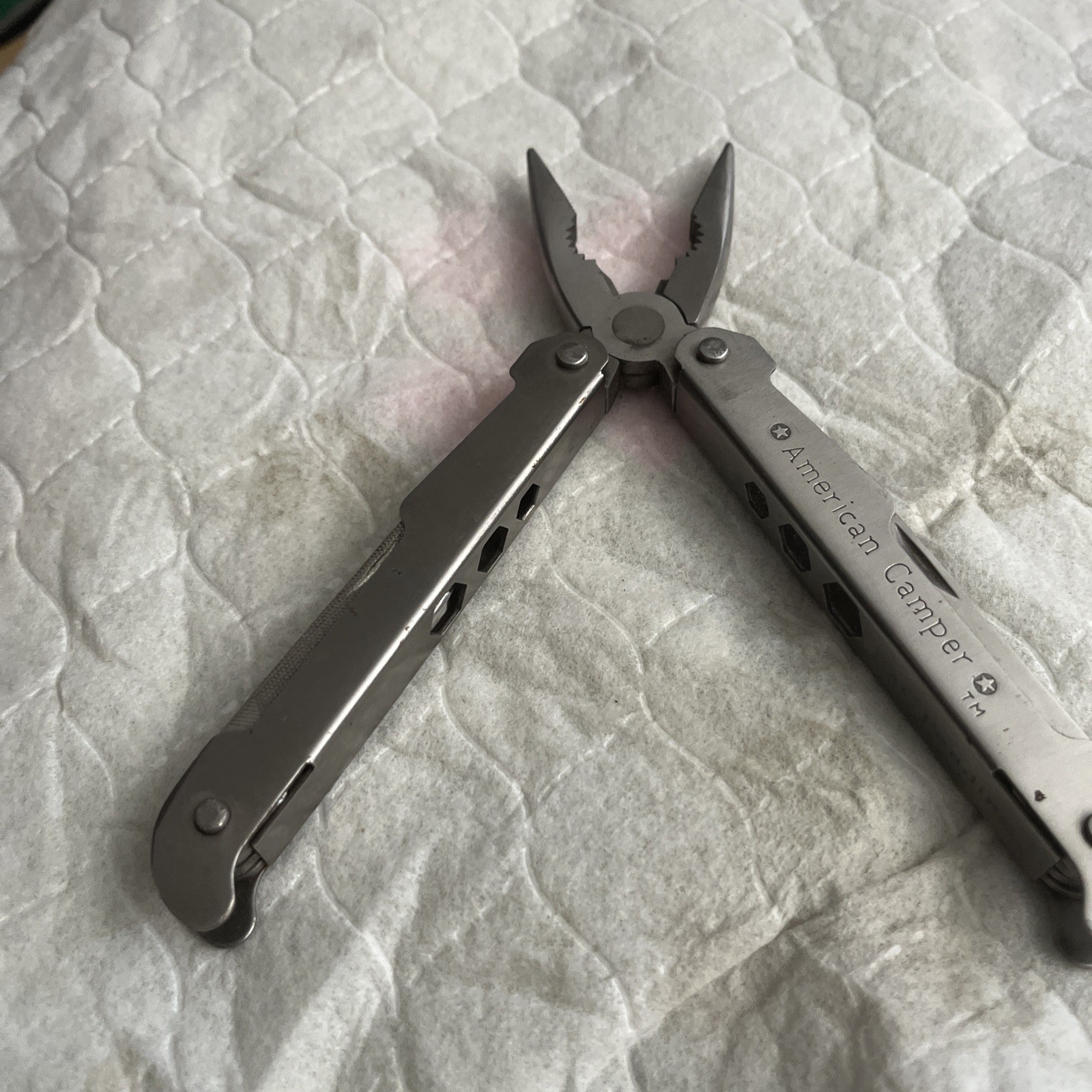 American Camper Multi Tool – Knife Ruler Screwdriver Pliers File Can Opener Etc
