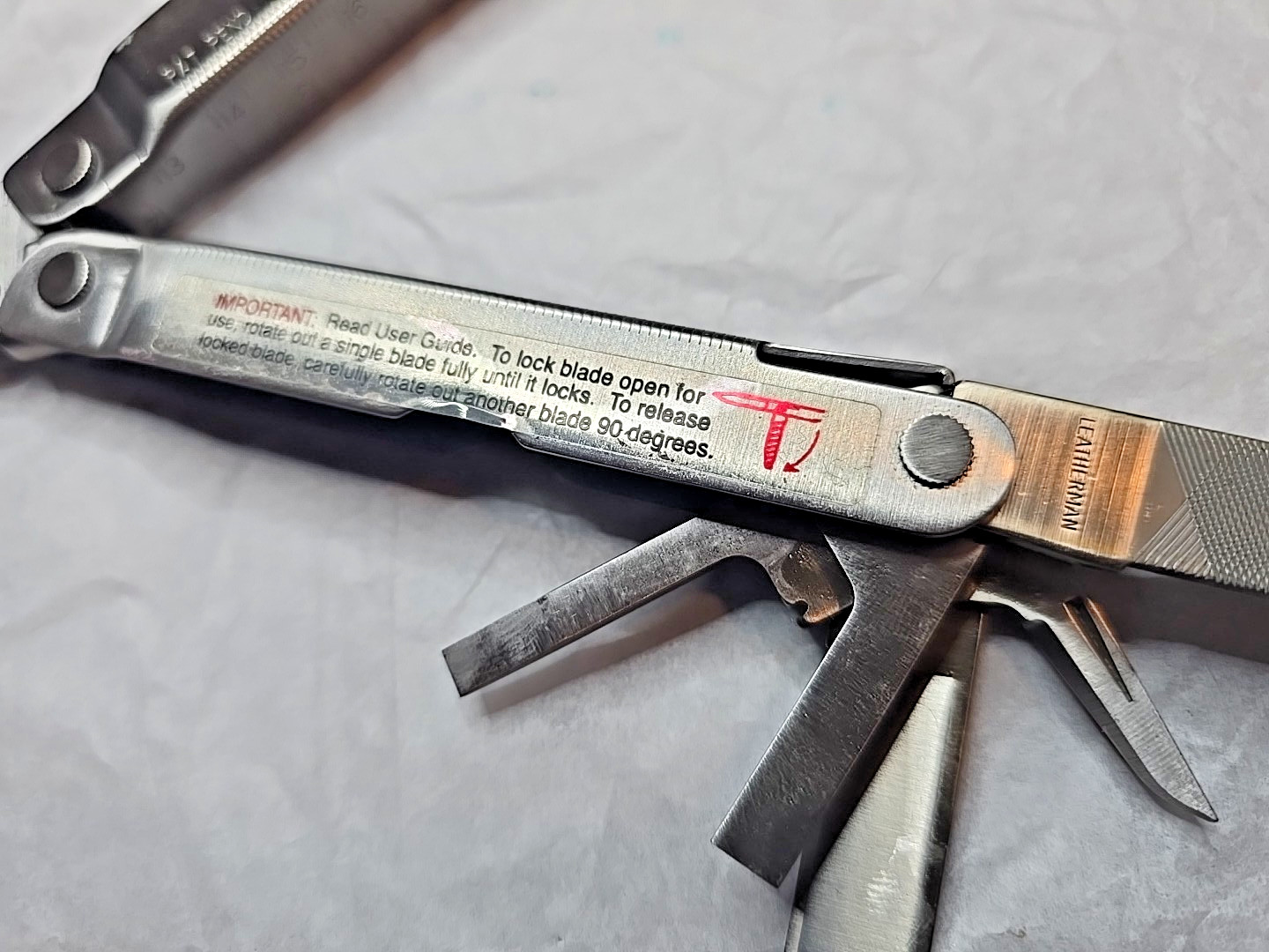 Original Leatherman Super Tool Multi-Tool Knife Pliers Other Tool W/Sheath