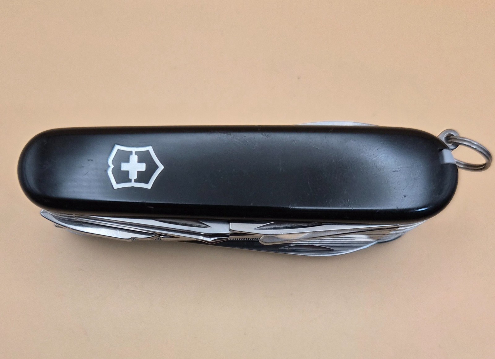 Victorinox SWISSCHAMP Swiss Army Knife – Good Condition (001)