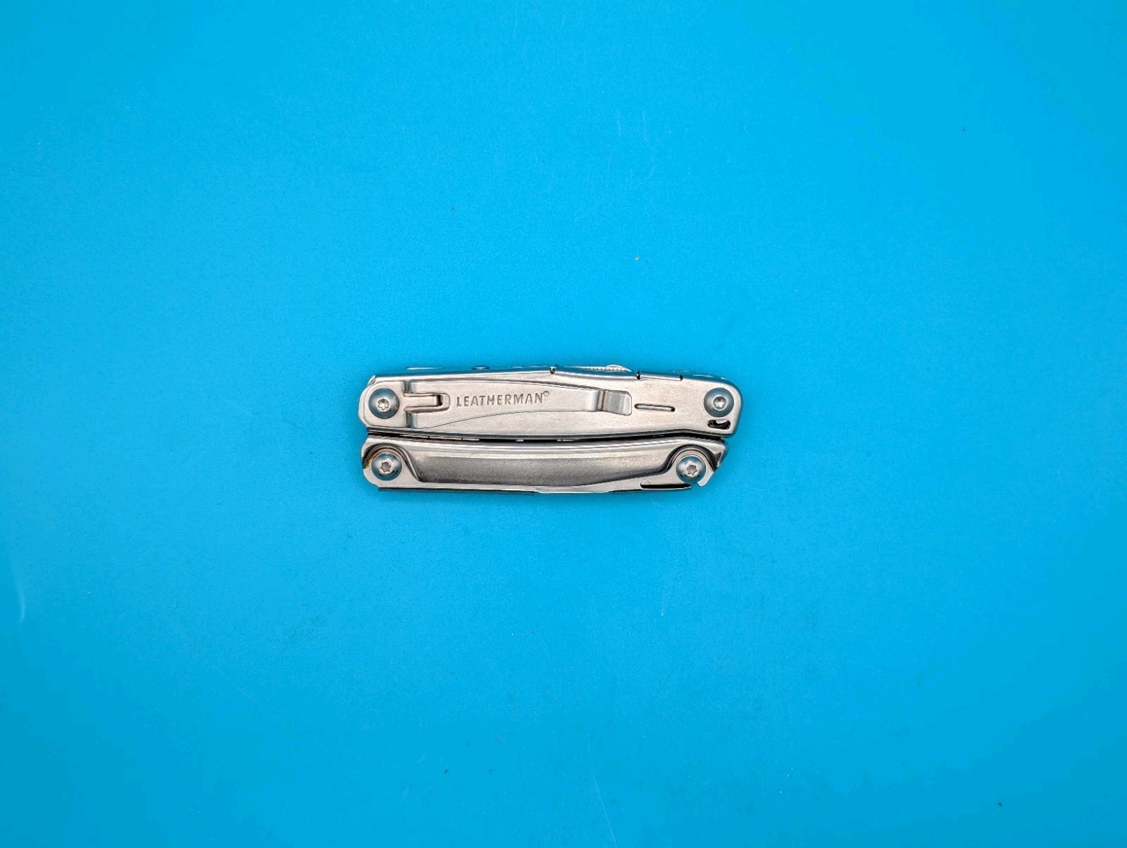 Leatherman Bolster 13 Tool Stainless Steel Multi-Tool!