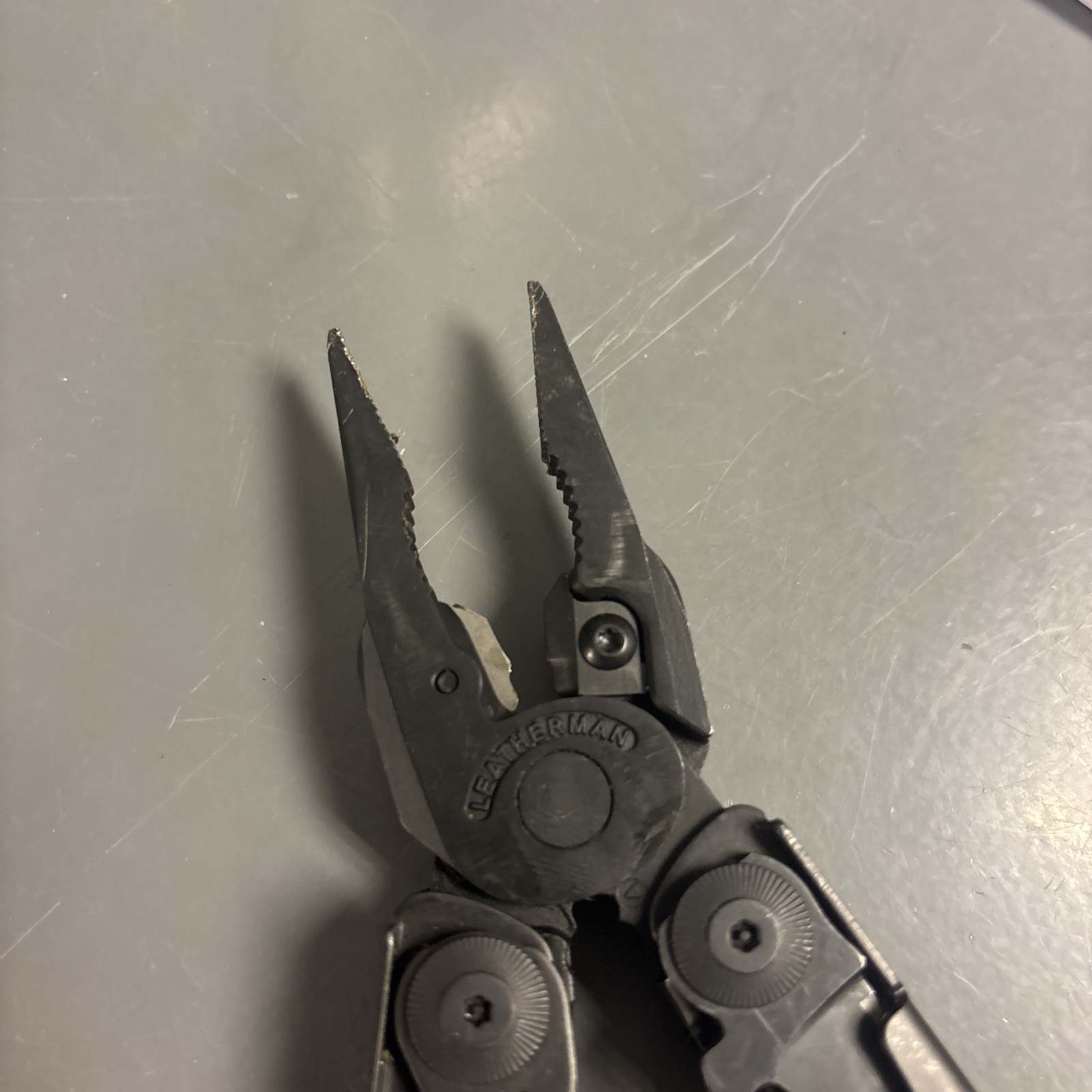 LEATHERMAN SURGE 19-In-1 Black Oxide Heavy Duty Multitool