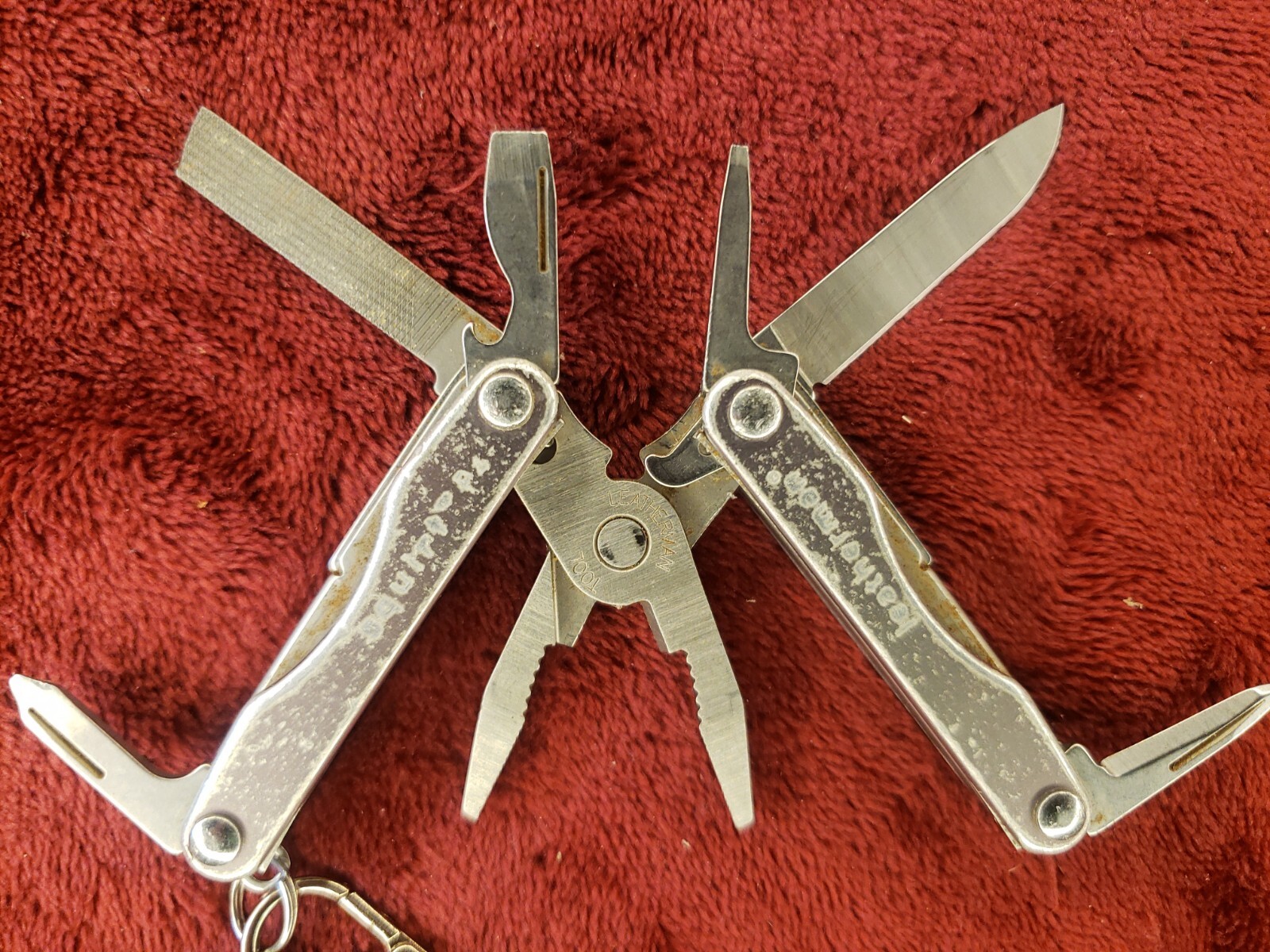 🔪 Leatherman Squirt P4 Multi-Tool Gray Keychain read