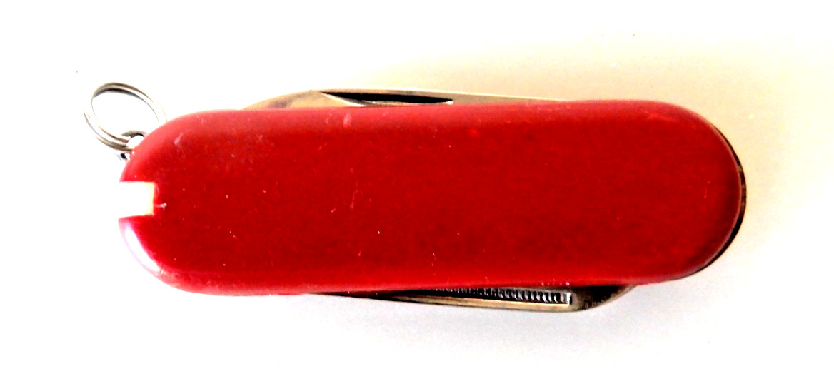 Unbranded Chinese Knock-Off red multitool, tweezers, toothpick