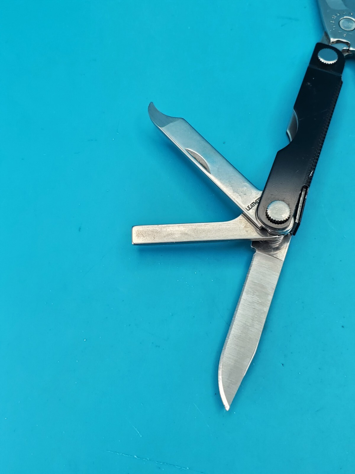 Leatherman Micra Multi-Tool, Knife, Scissors, Key Ring, Black!