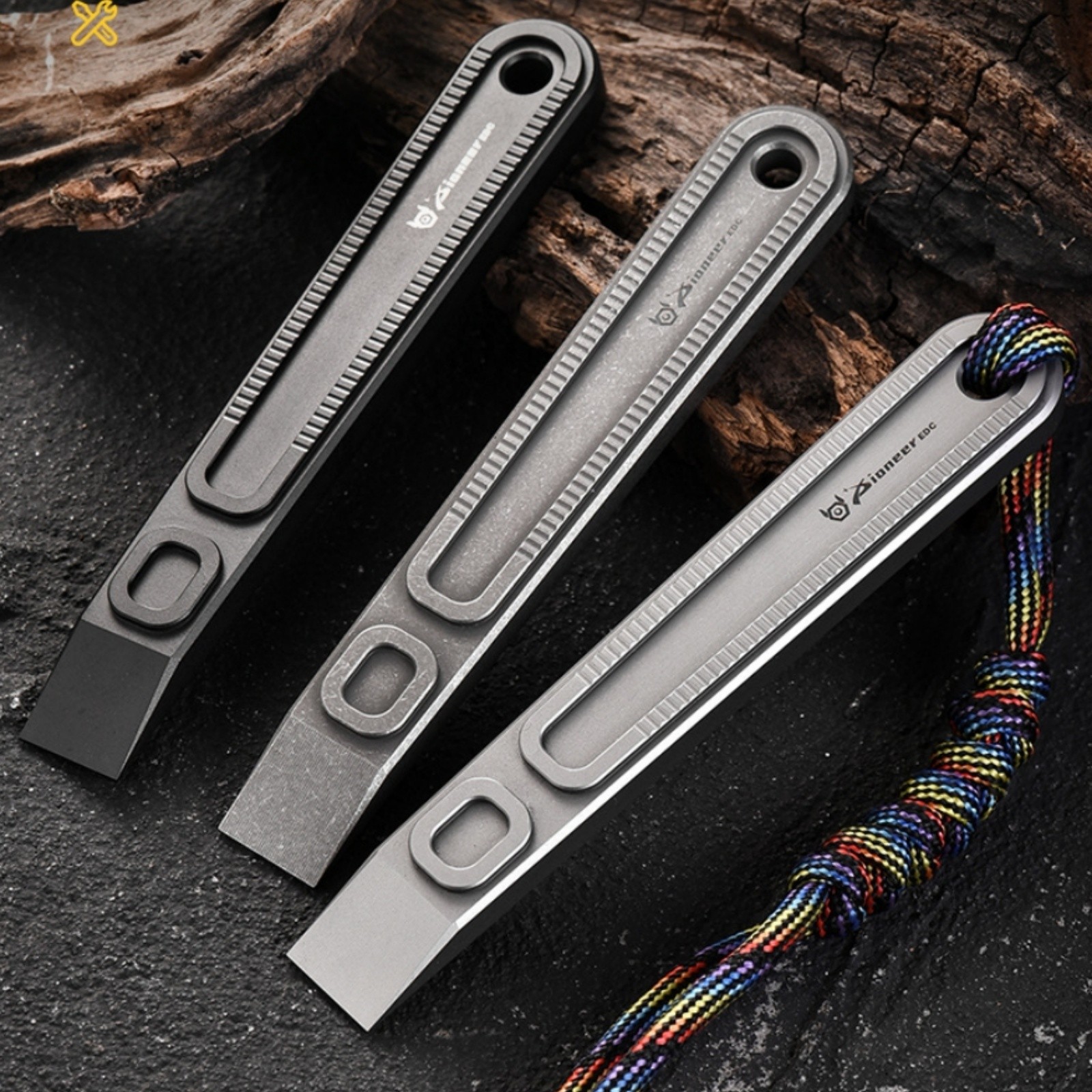 Titanium Alloy EDC Mini Pry Bar Keychain Multitool Survival Gear Portable