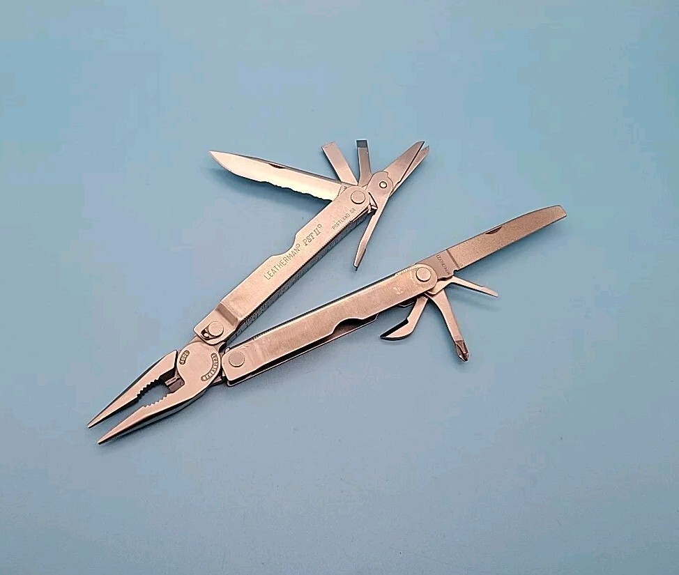 Leatherman PST II Multi-Tool Dated 0802 – Knife, Pliers, Scissors – Retired