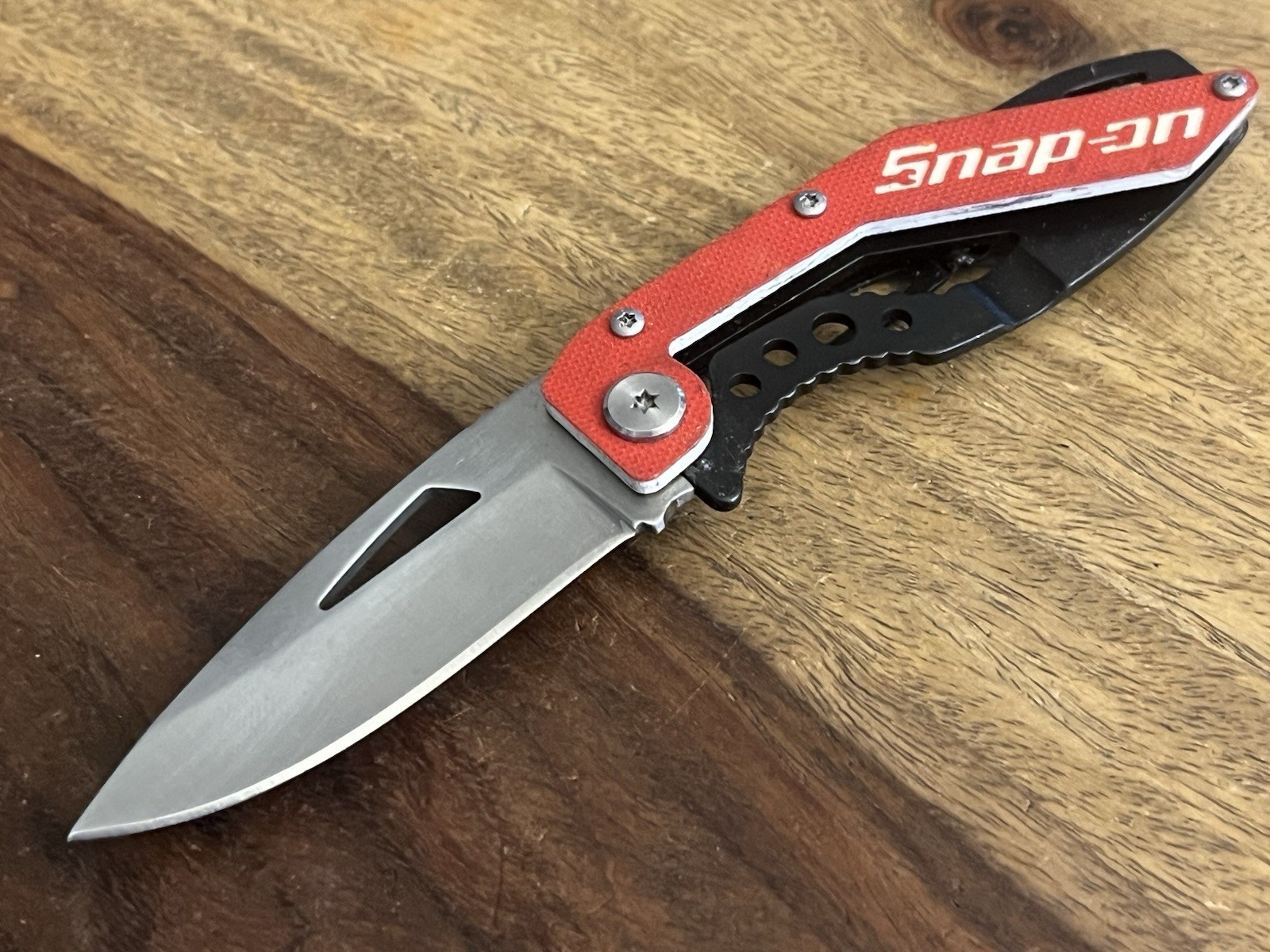 Snap-On BLACK /RED Pocket Knife SUPER NICE!! TSA Confiscated ~TASKCo