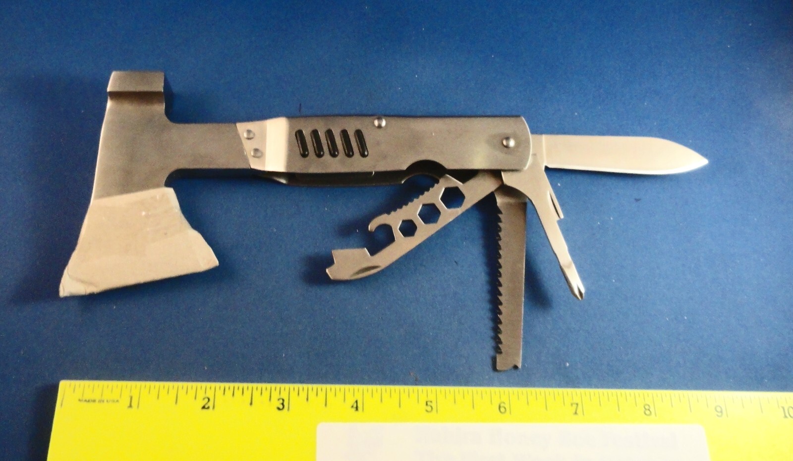 HEAVY DUTY LEATHERMAN LIKE MULTI TOOL: AXE HAMMER ETC
