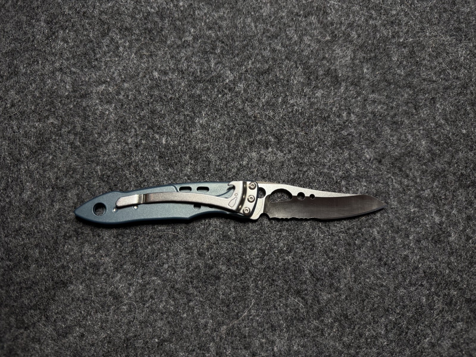 Leatherman Skeletool KBX Pocket Knife w/ Bottle Opener Navy Blue Folding Used