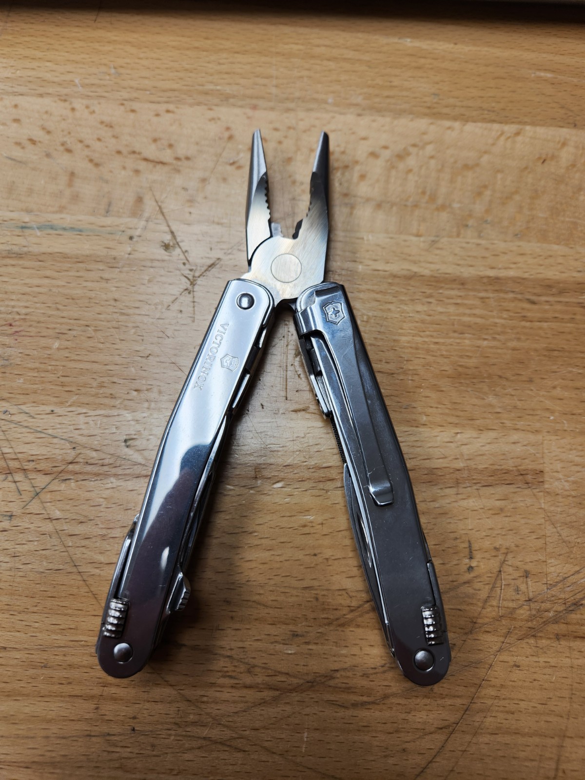 Victorinox Swisstool Spirit MX One Hand Opening Blade Multitool – Silver