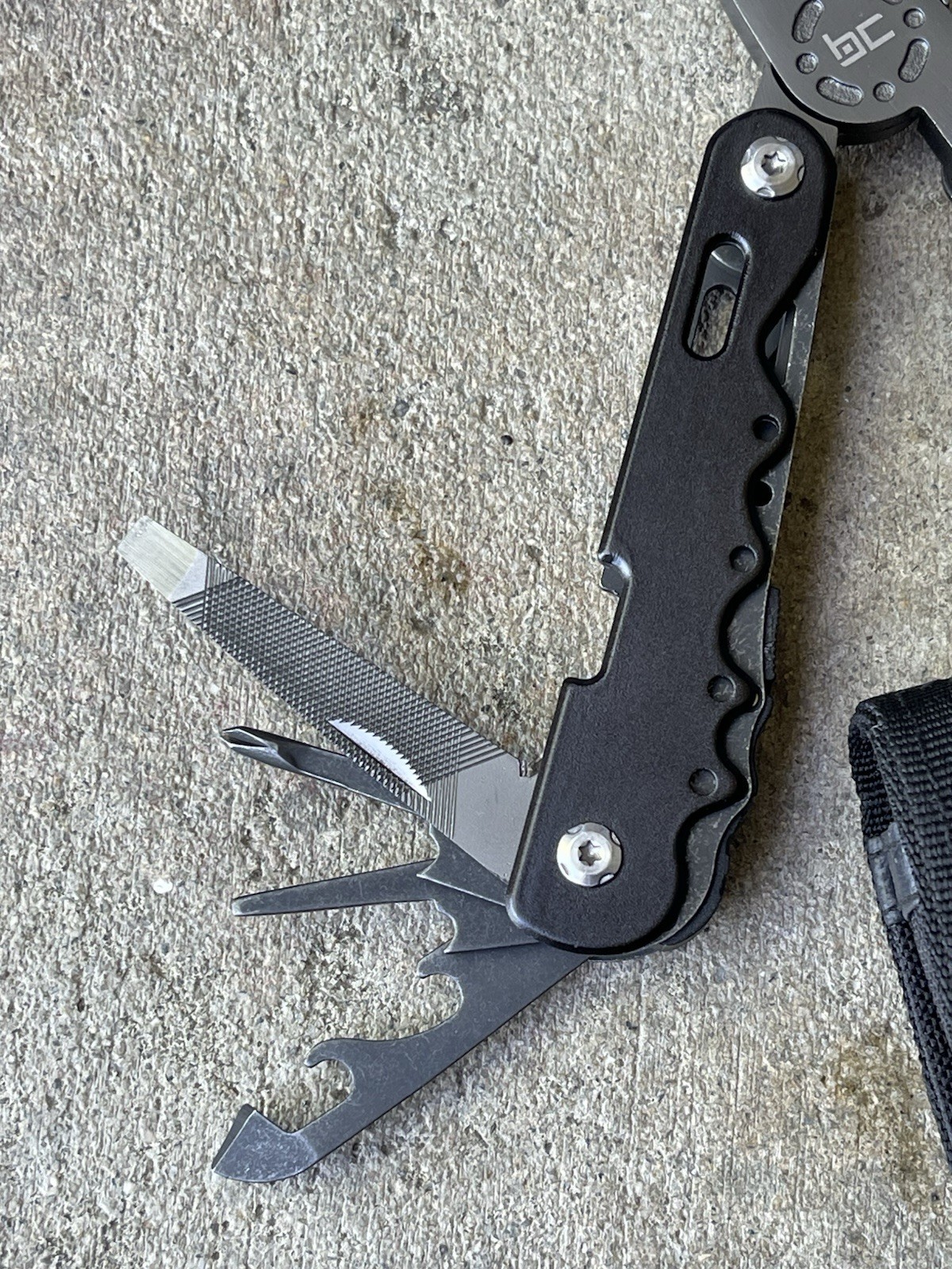 BC Basecamp Multi Mate Multi Tool 13 in 1 Stainless Steel Black BC7804 Multitool