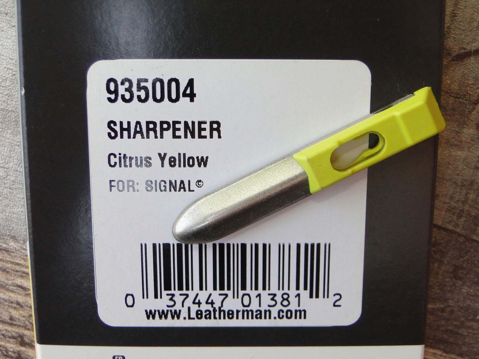 Leatherman® Signal Diamond Coated Sharpener Citrus for Signal Multi-Tool 935004