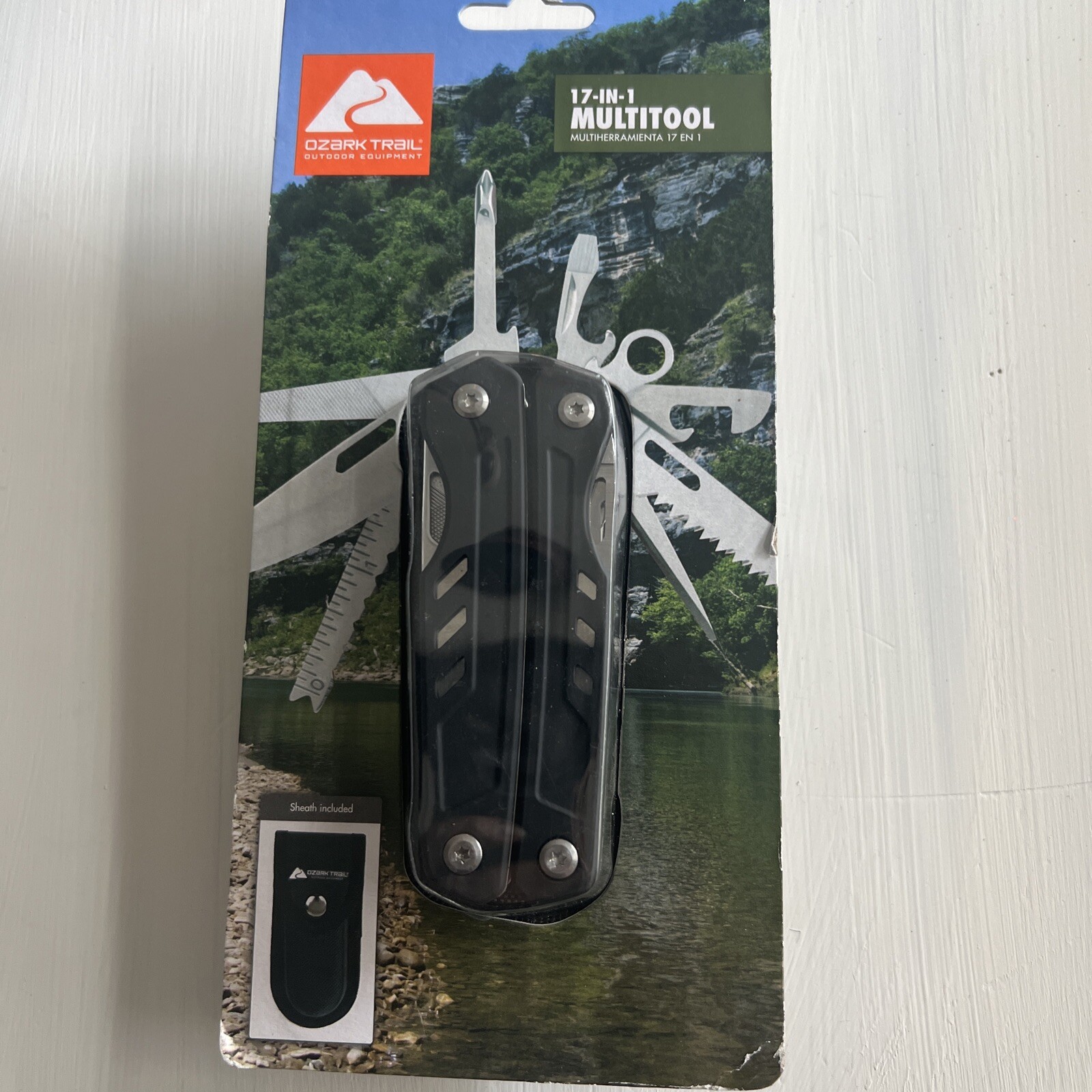 Ozark Trail 2119 17 in 1 Multitool