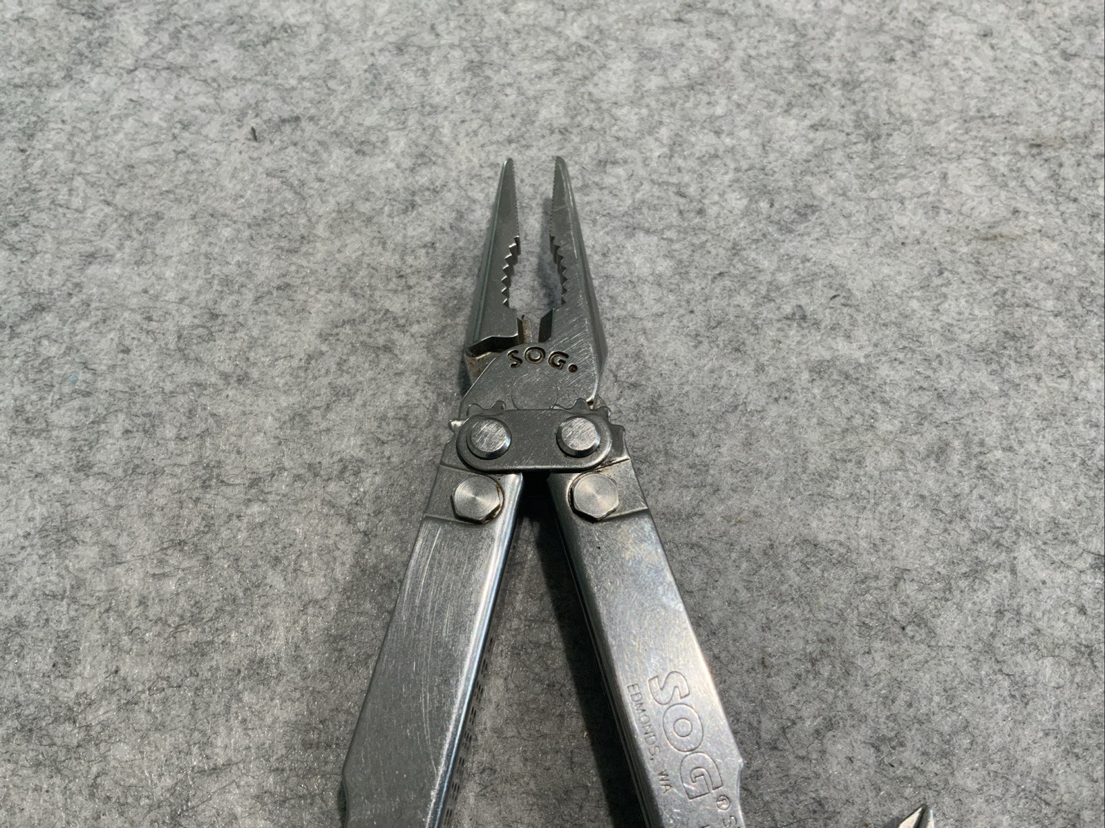 Vintage SOG Powerplier Multi Tool Stainless Broken Metal Saw
