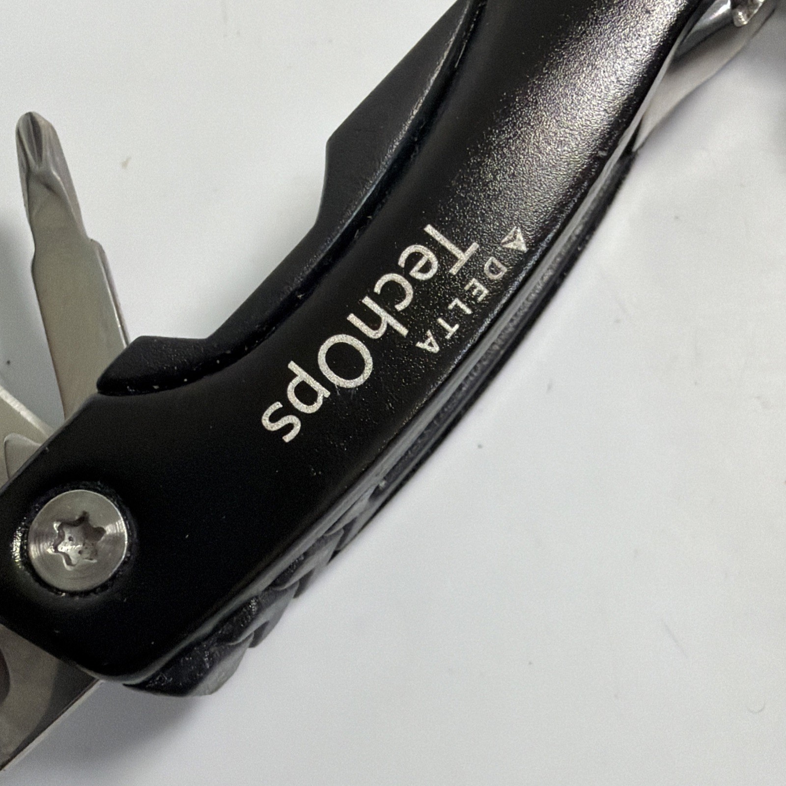 Delta Tech Ops Multi Tool 9 Tools Rare Aviation Promotional Flight