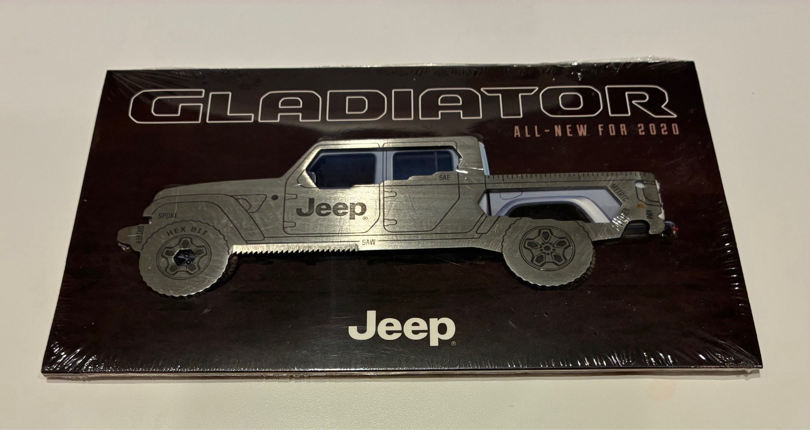 2020 Jeep Gladiator Brochure / Multi-tool: Driver Metal Saw Bottle Opener Wrench