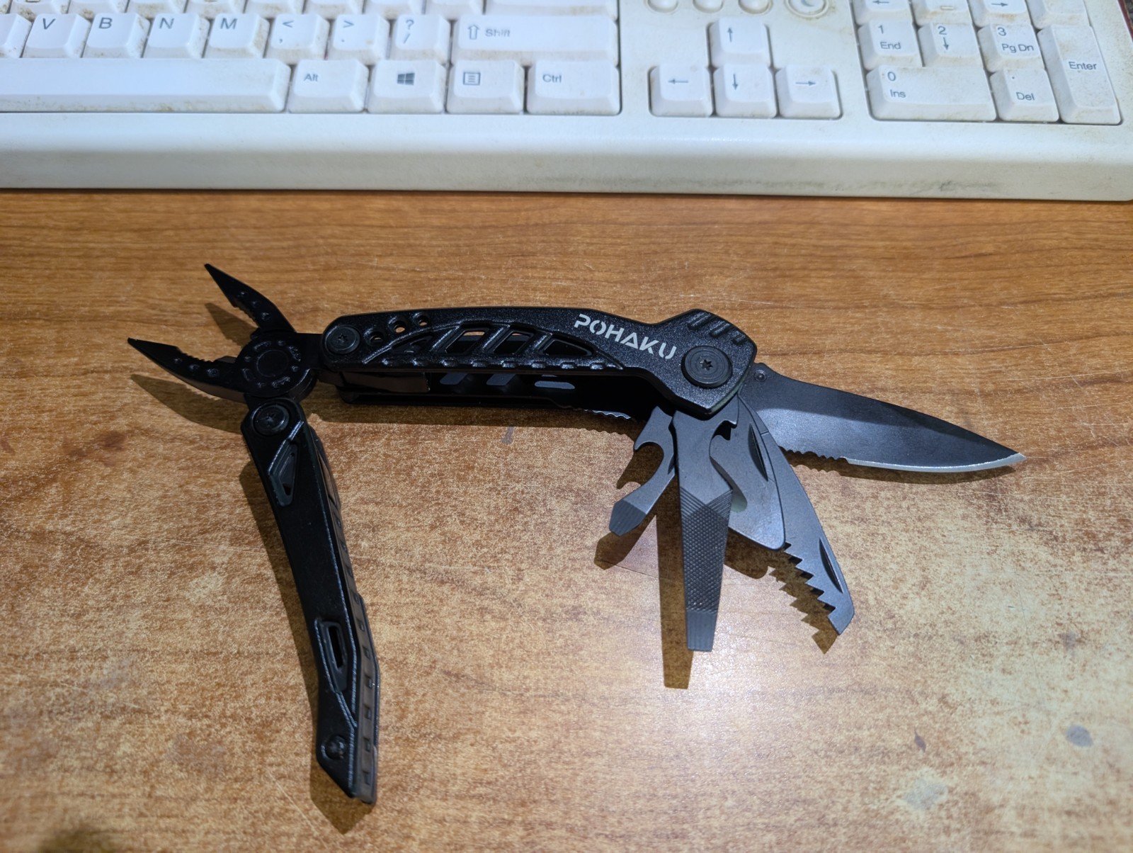 POHAKU Black Multi Tool Pliers Knife Saw File Folding Utility Knife EXC w/ Case