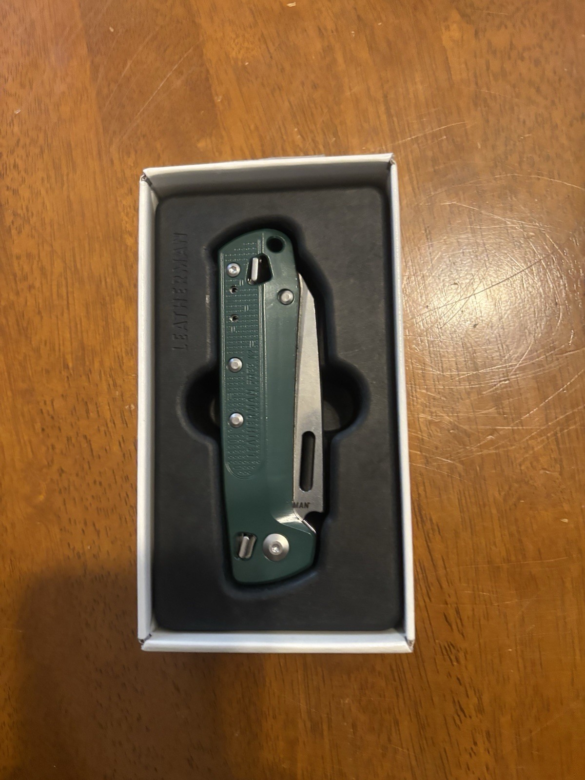 Leatherman Free K2 Evergreen Never Used Multi-Tool Pocket Clip Straight blade