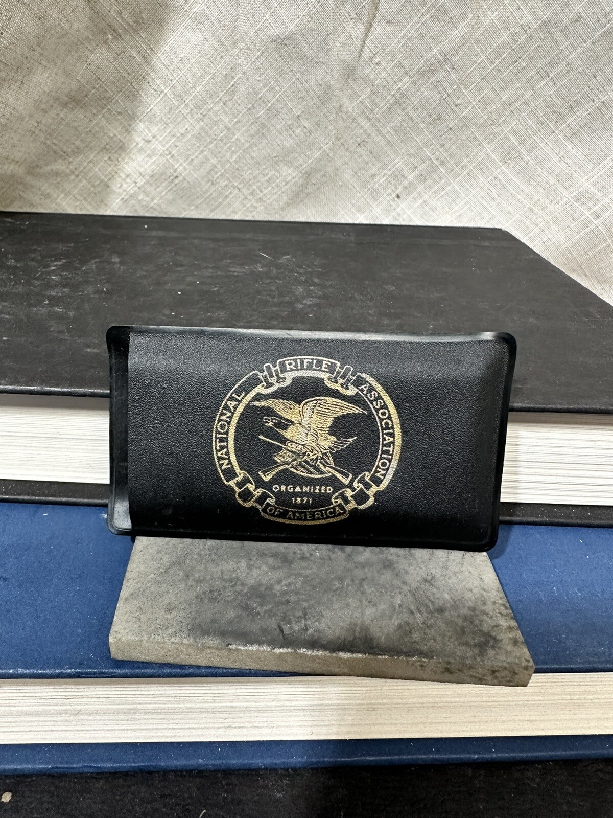 Collectible NRA National Rifle Assoc Pocket Sharpening File Stone Tool w Pouch