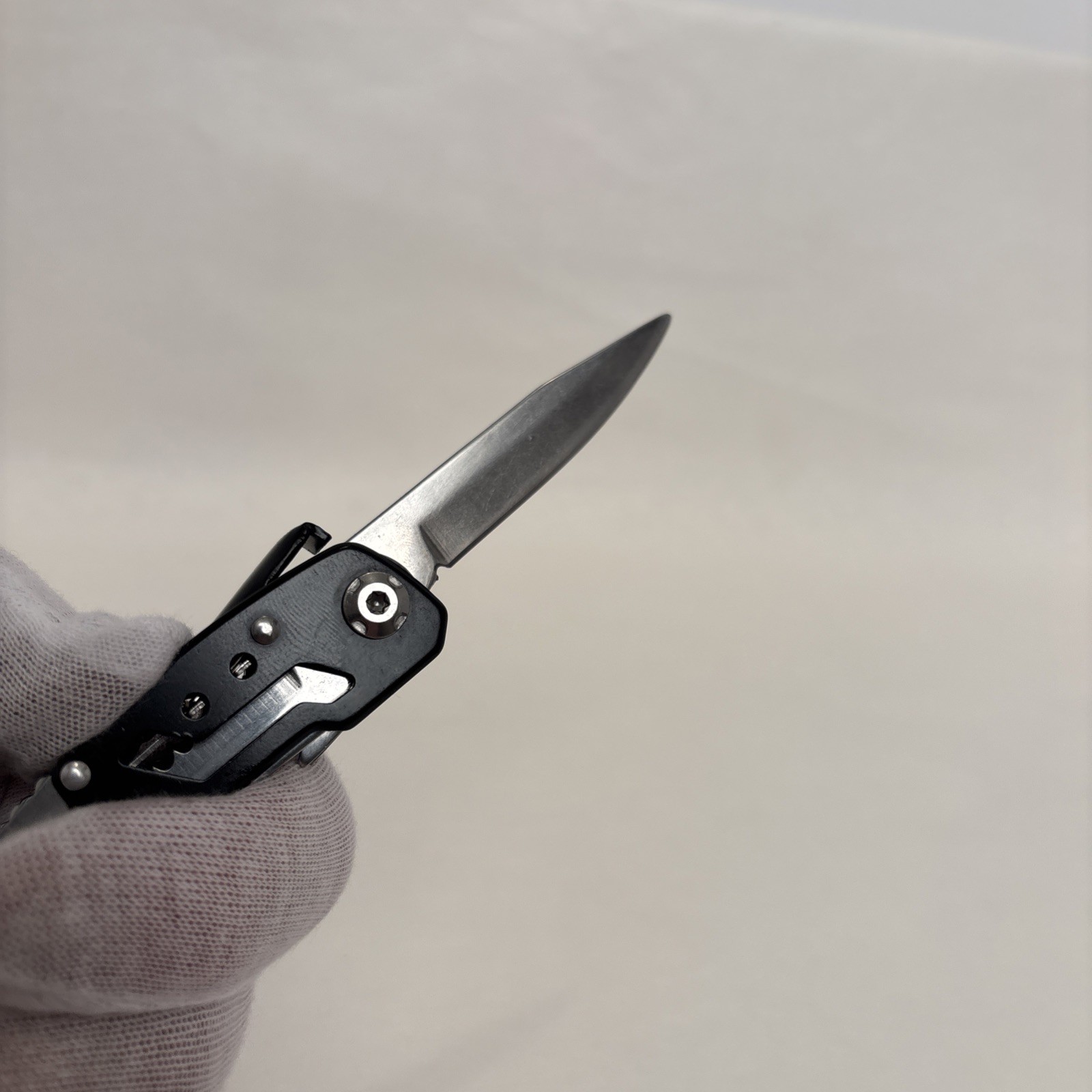 FANGFO Multi-Tool Tactical Black Heavy Duty Pocket Pliers EDC Tool w/ Pouch EDC