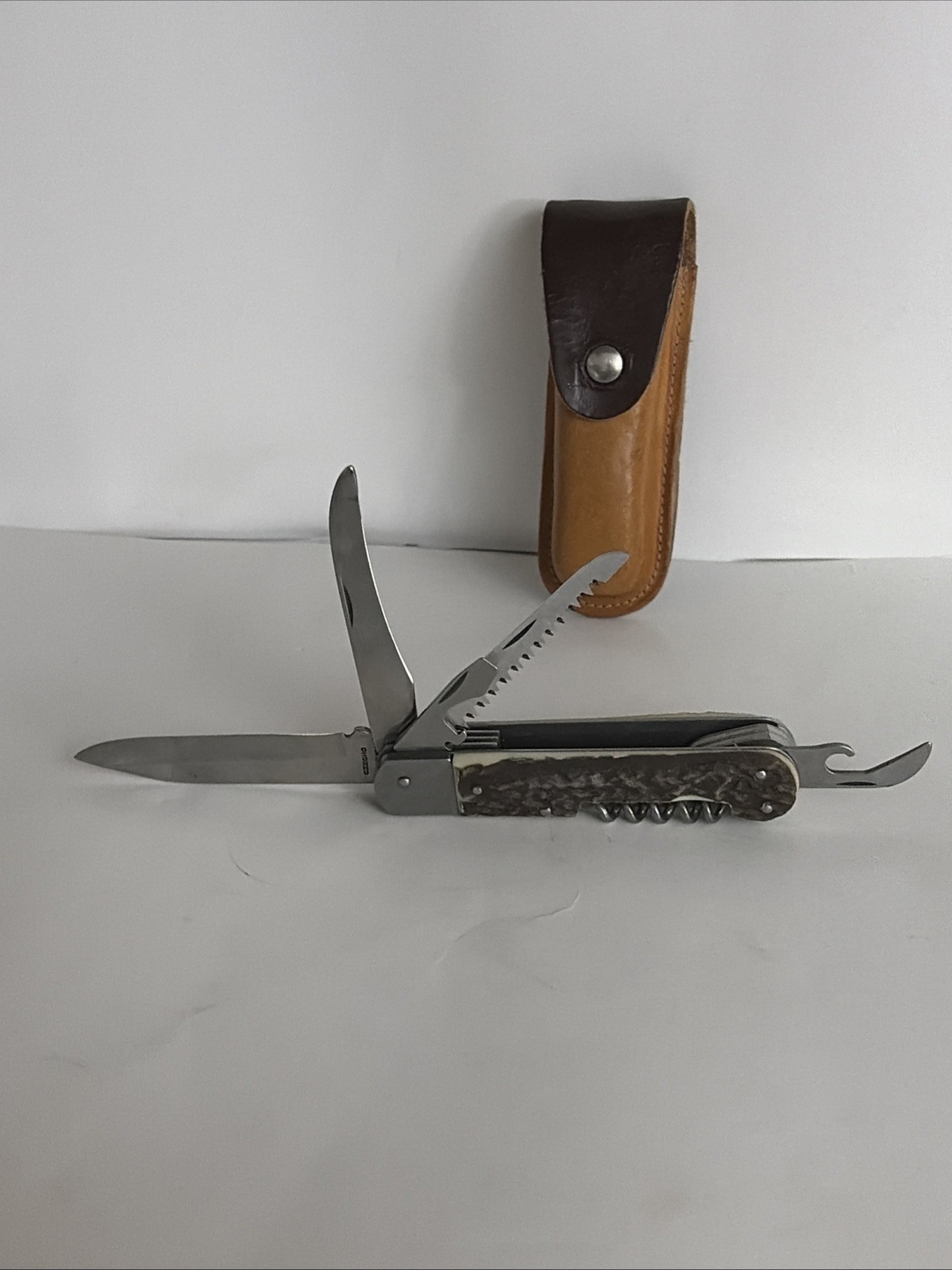 Vintage Mikov Czecho Slovakia Antlers Griff Stainless Steel Folding Knife