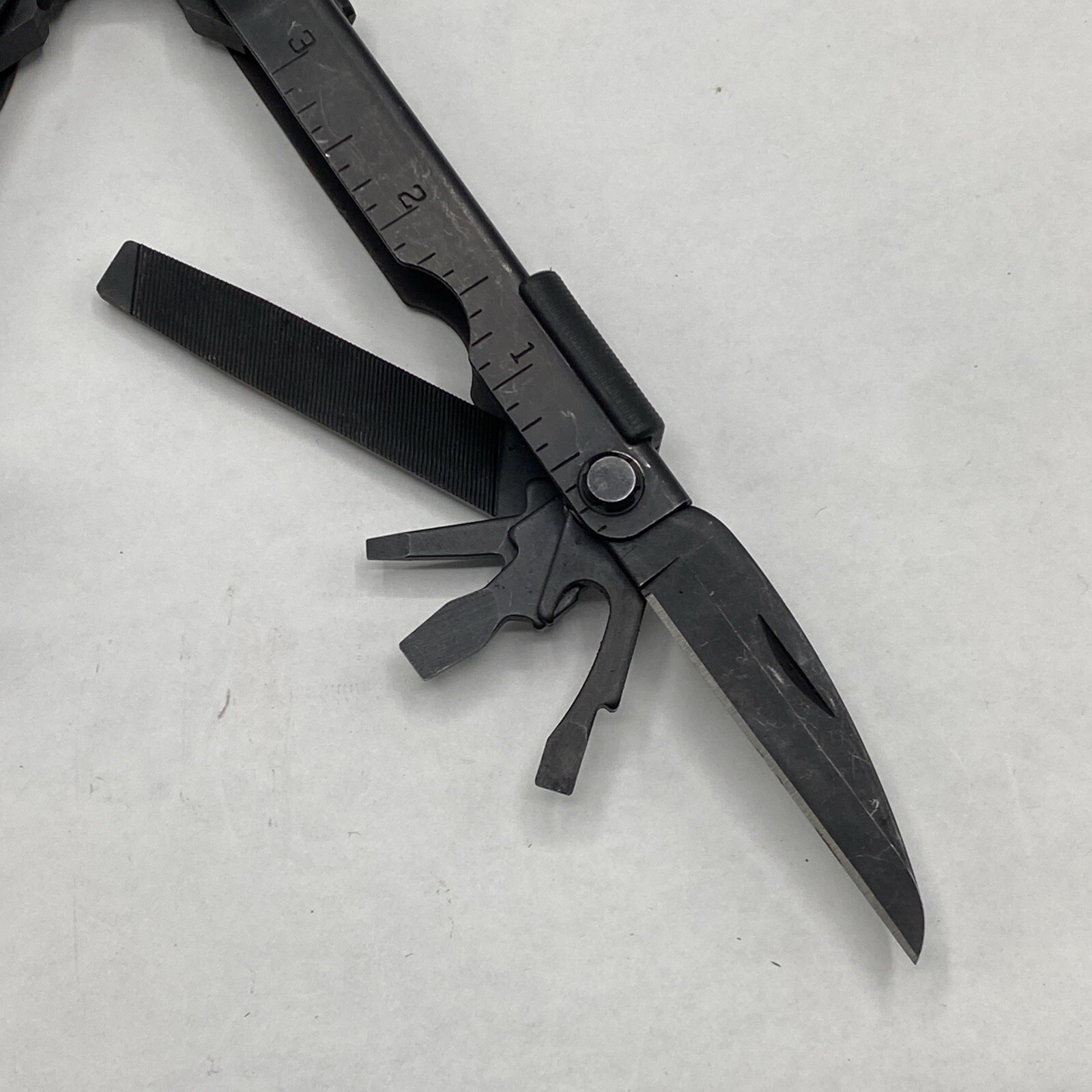 Gerber MP 600, Carbide Cutters, Needlenose – Black