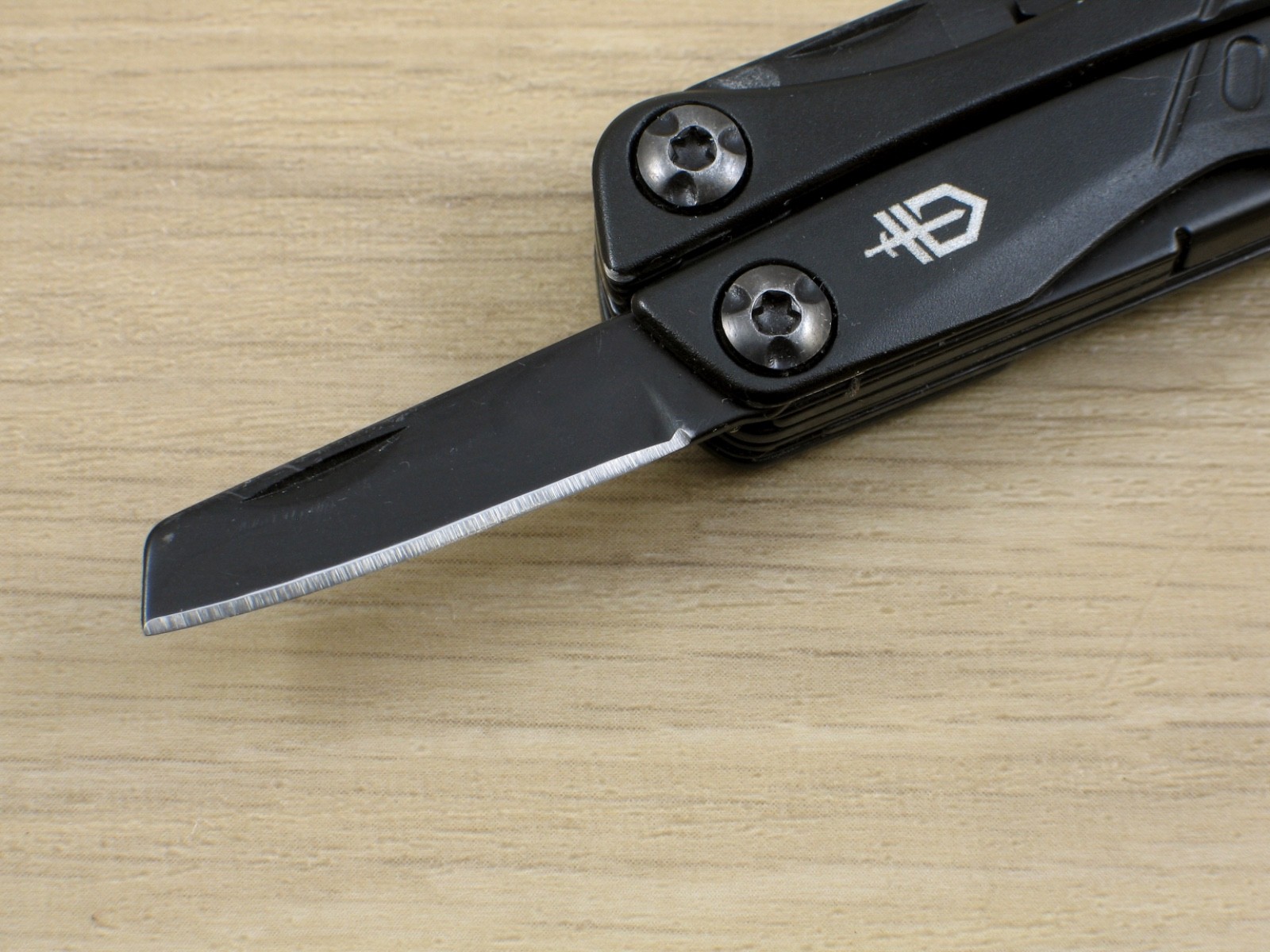 Gerber Dime Mini Multi-Tool, Knife, Pliers, Scissors, Black